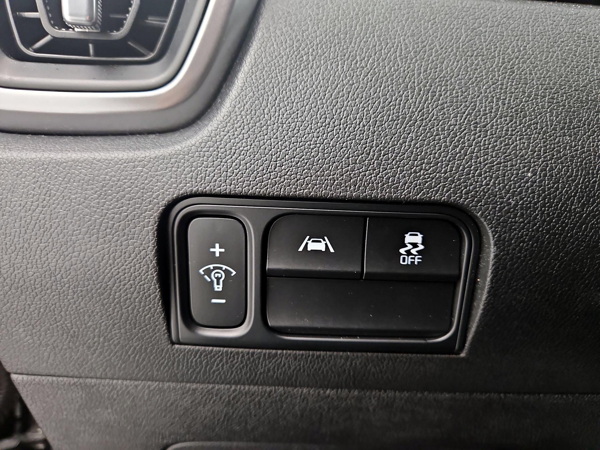 Thumbnail: 2023 Kia Sorento - 13