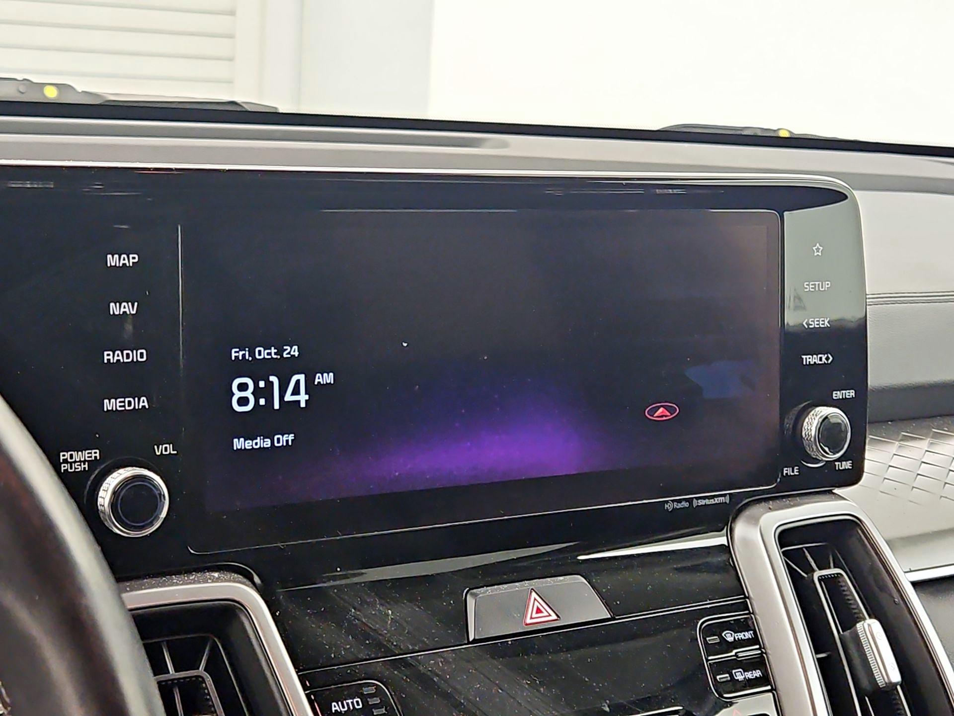 Thumbnail: 2023 Kia Sorento - 16