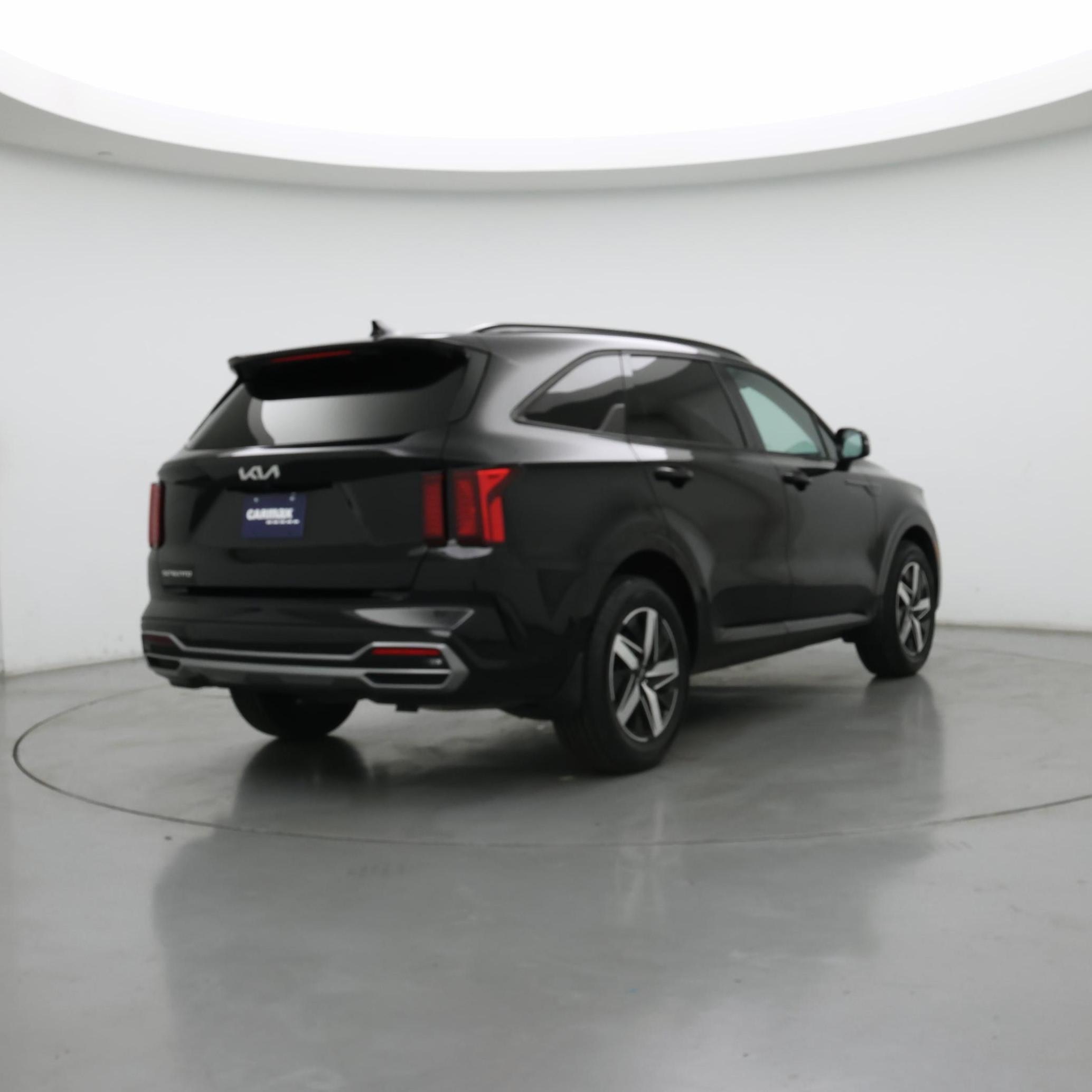 Thumbnail: 2023 Kia Sorento - 8