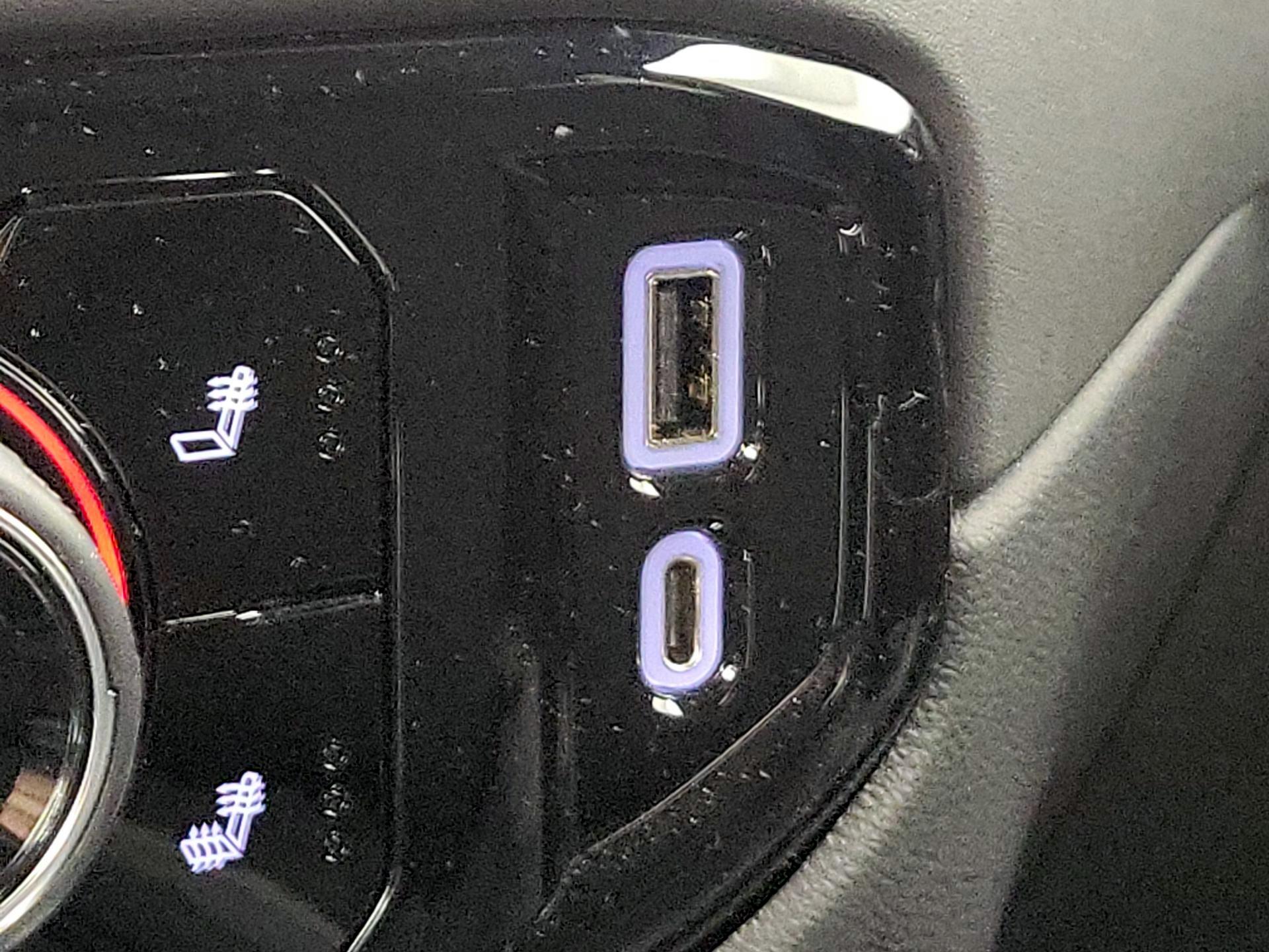 Thumbnail: 2022 Chevrolet Silverado 1500 - 18