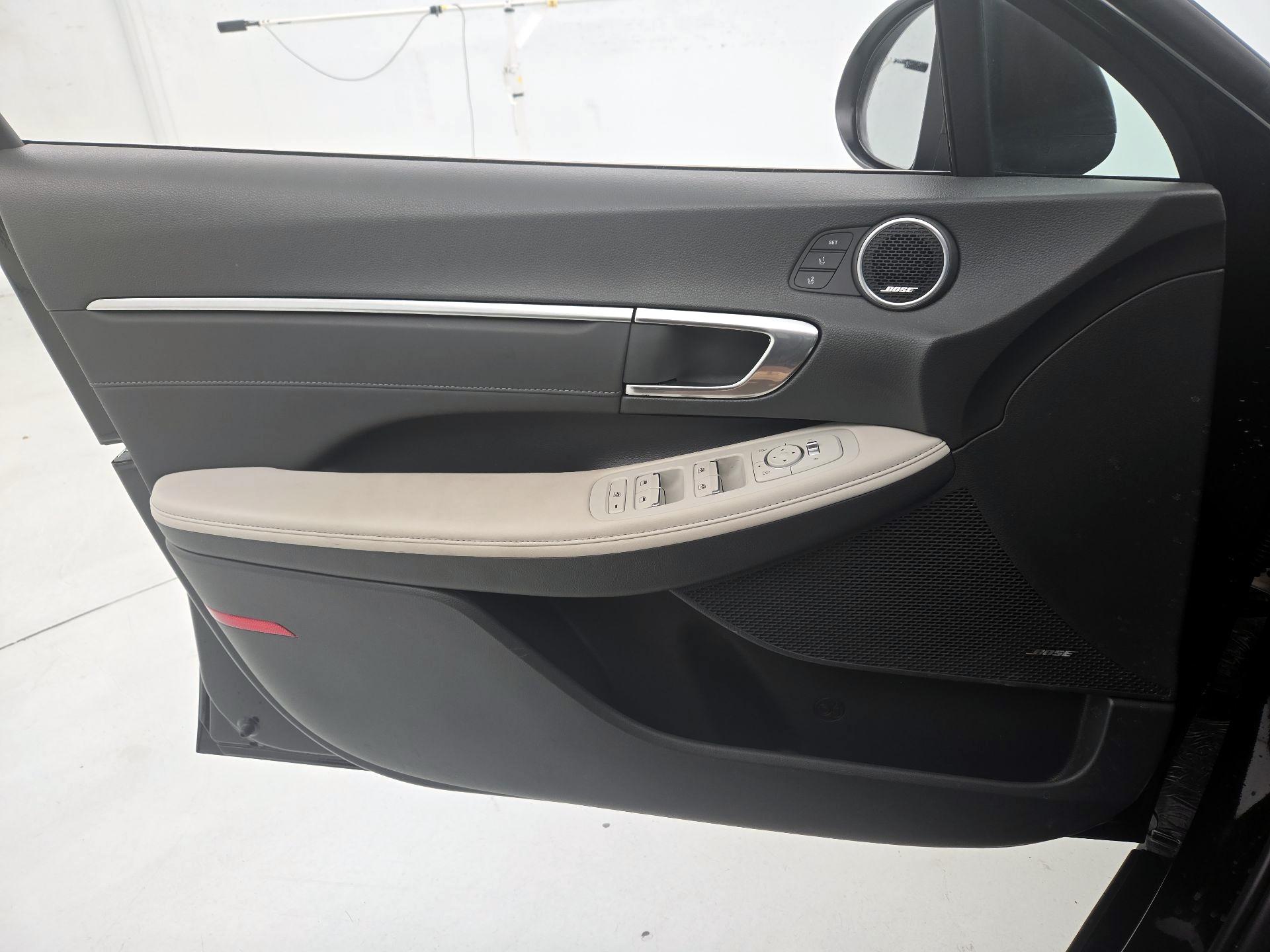 Thumbnail: 2023 Hyundai Sonata - 12