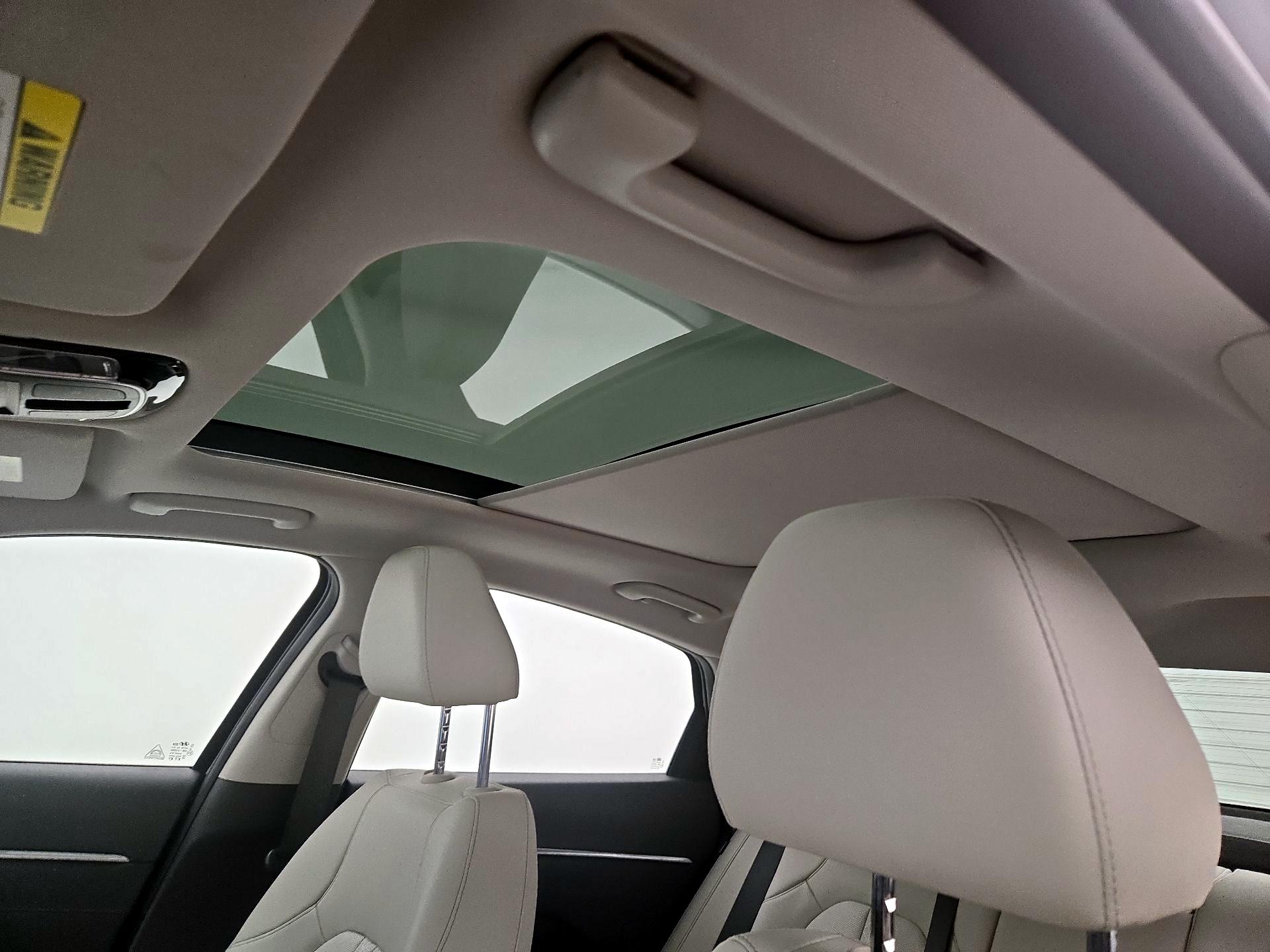 Thumbnail: 2023 Hyundai Sonata - 20