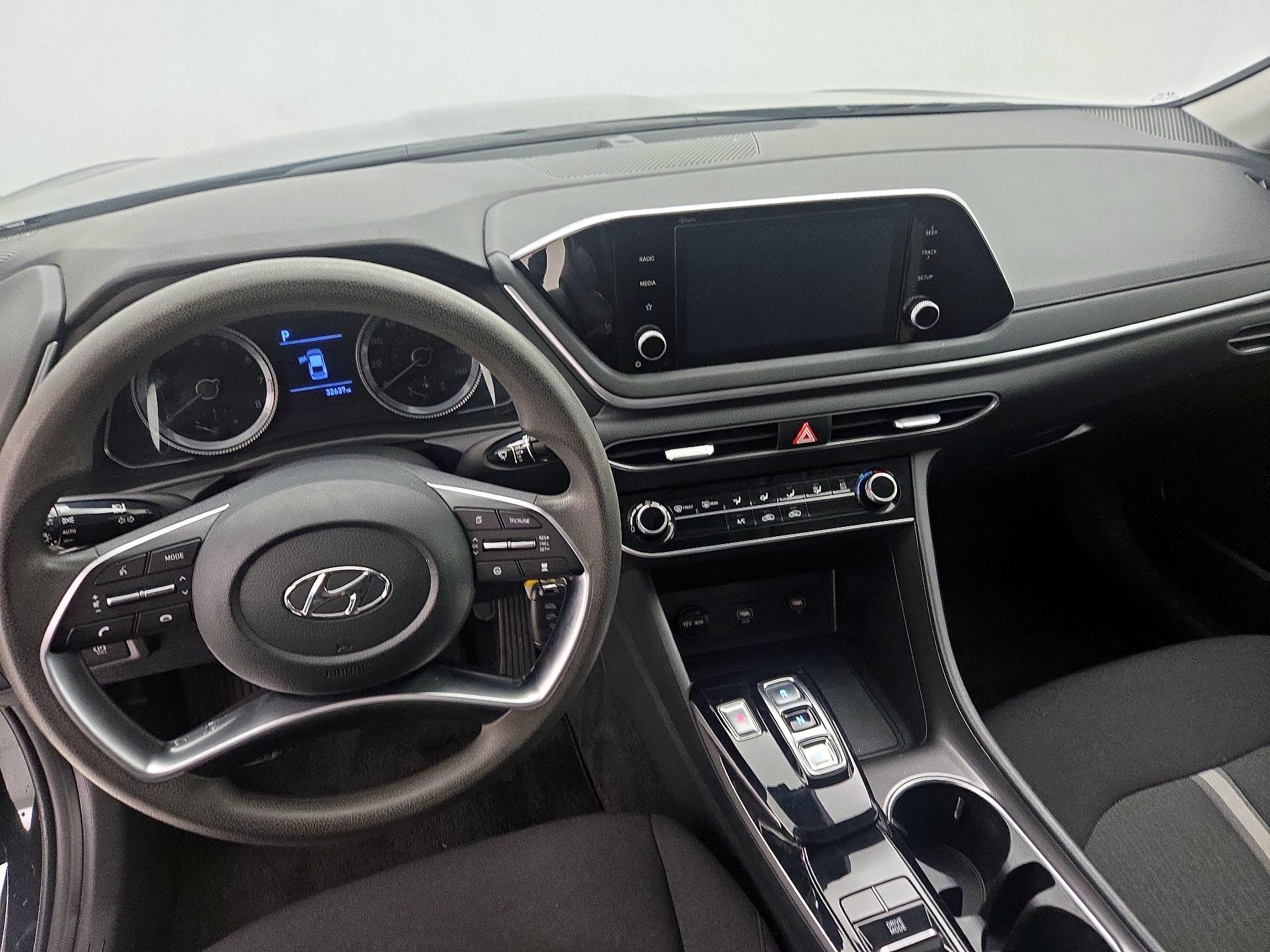 Thumbnail: 2023 Hyundai Sonata - 9