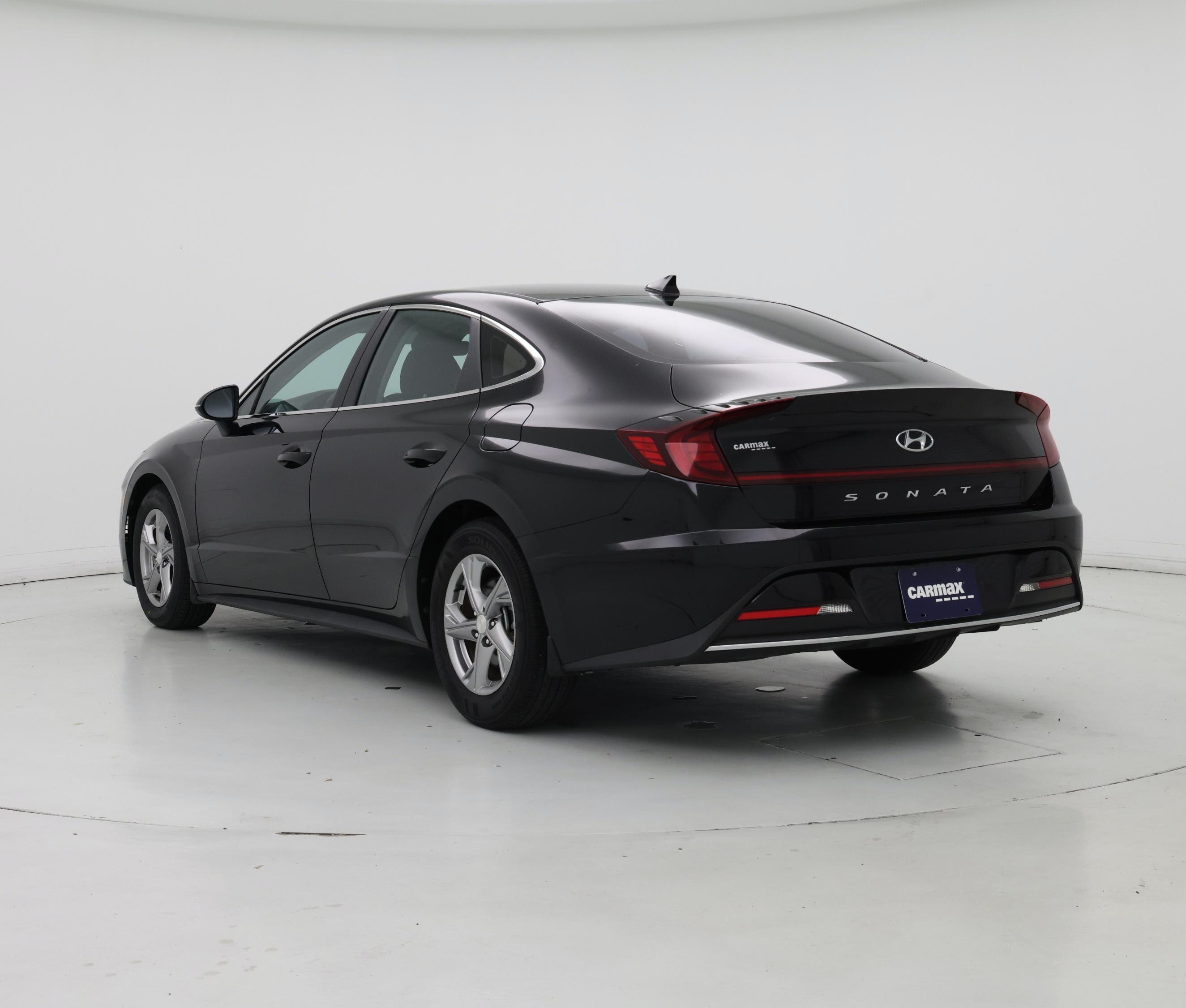 Thumbnail: 2023 Hyundai Sonata - 2