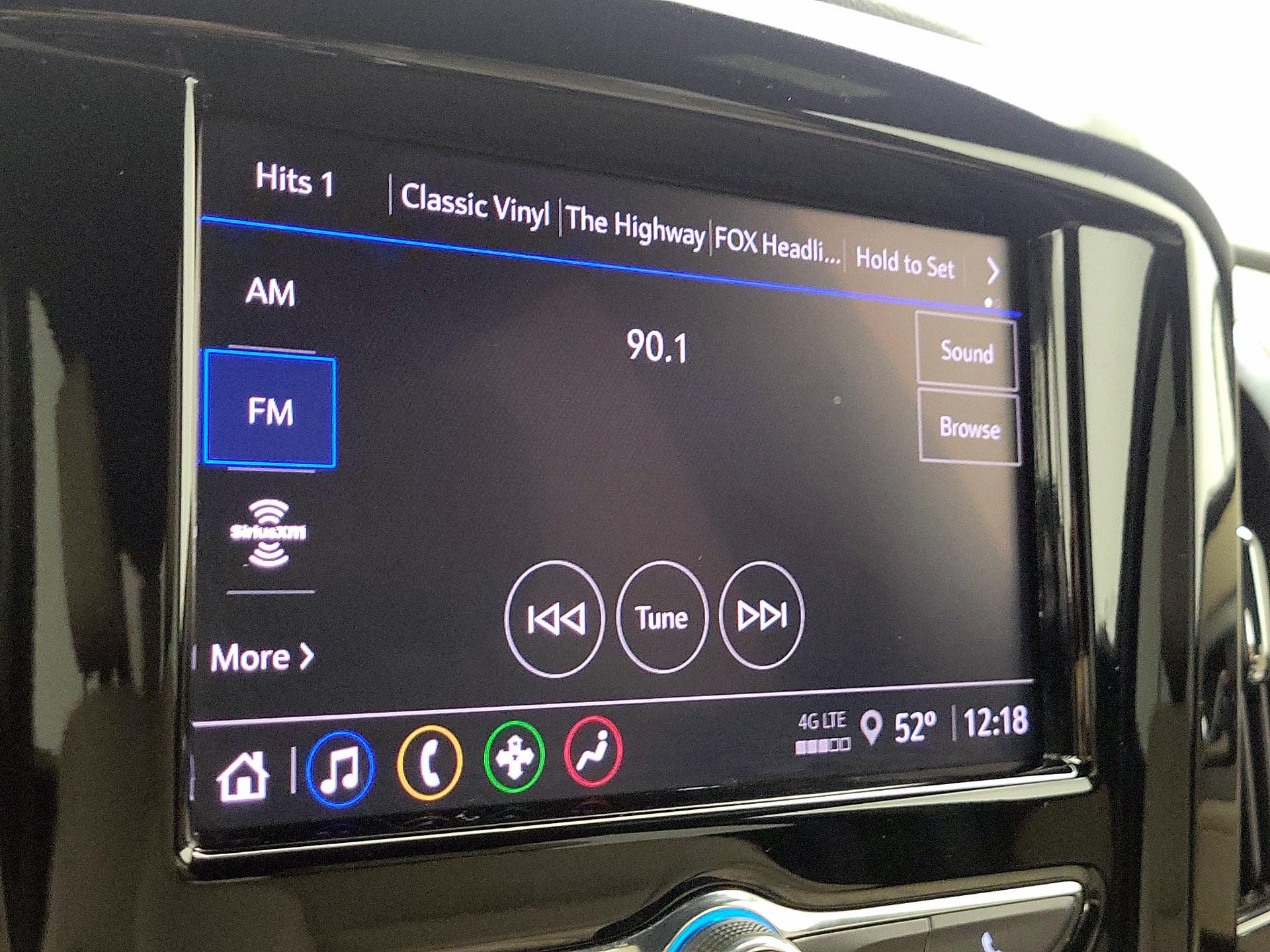 Thumbnail: 2023 Chevrolet Traverse - 15