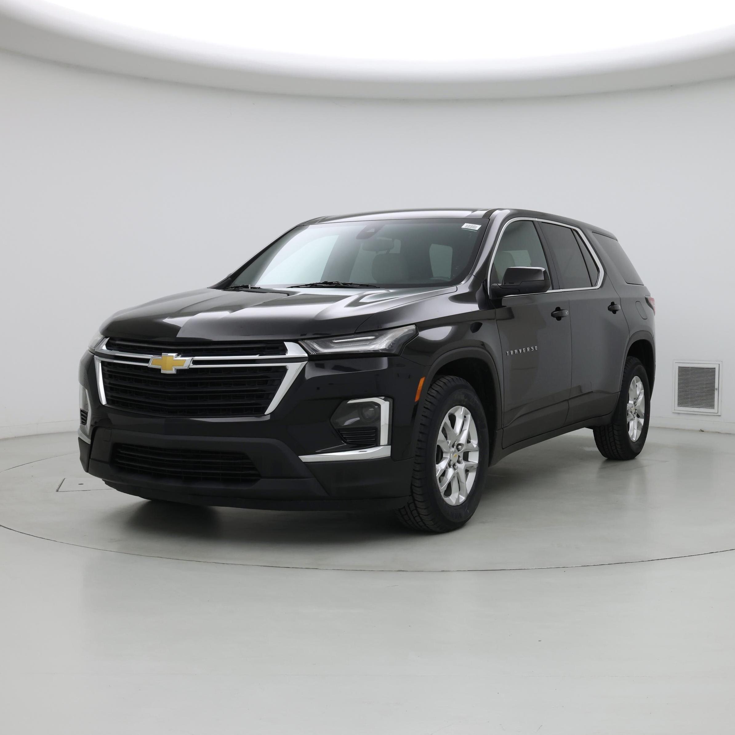 Thumbnail: 2023 Chevrolet Traverse - 4