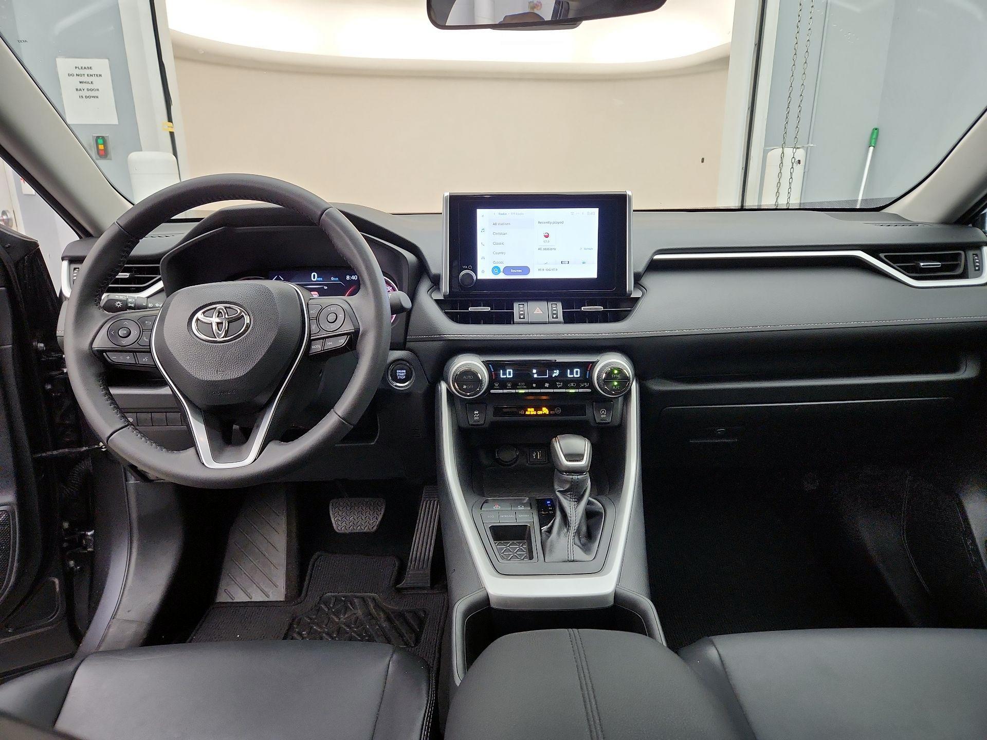 Thumbnail: 2023 Toyota RAV4 - 9