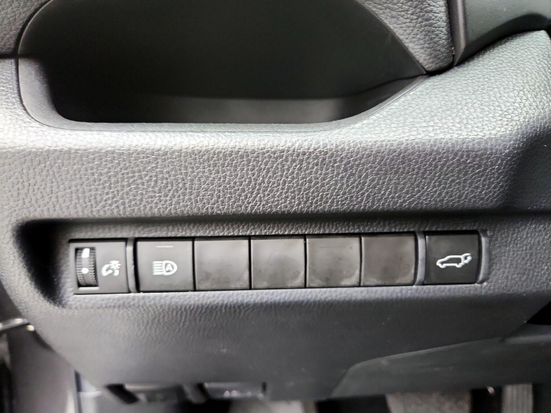 Thumbnail: 2023 Toyota RAV4 - 13