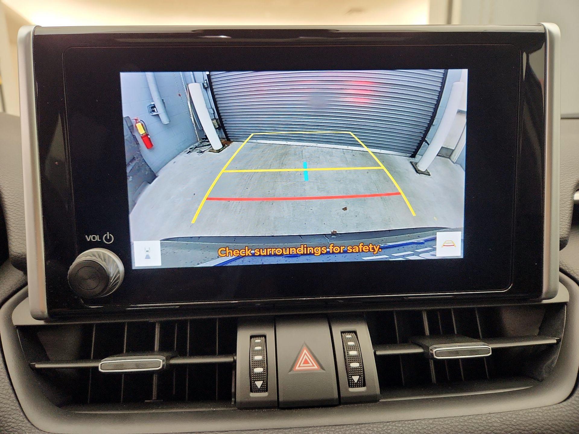 Thumbnail: 2023 Toyota RAV4 - 15