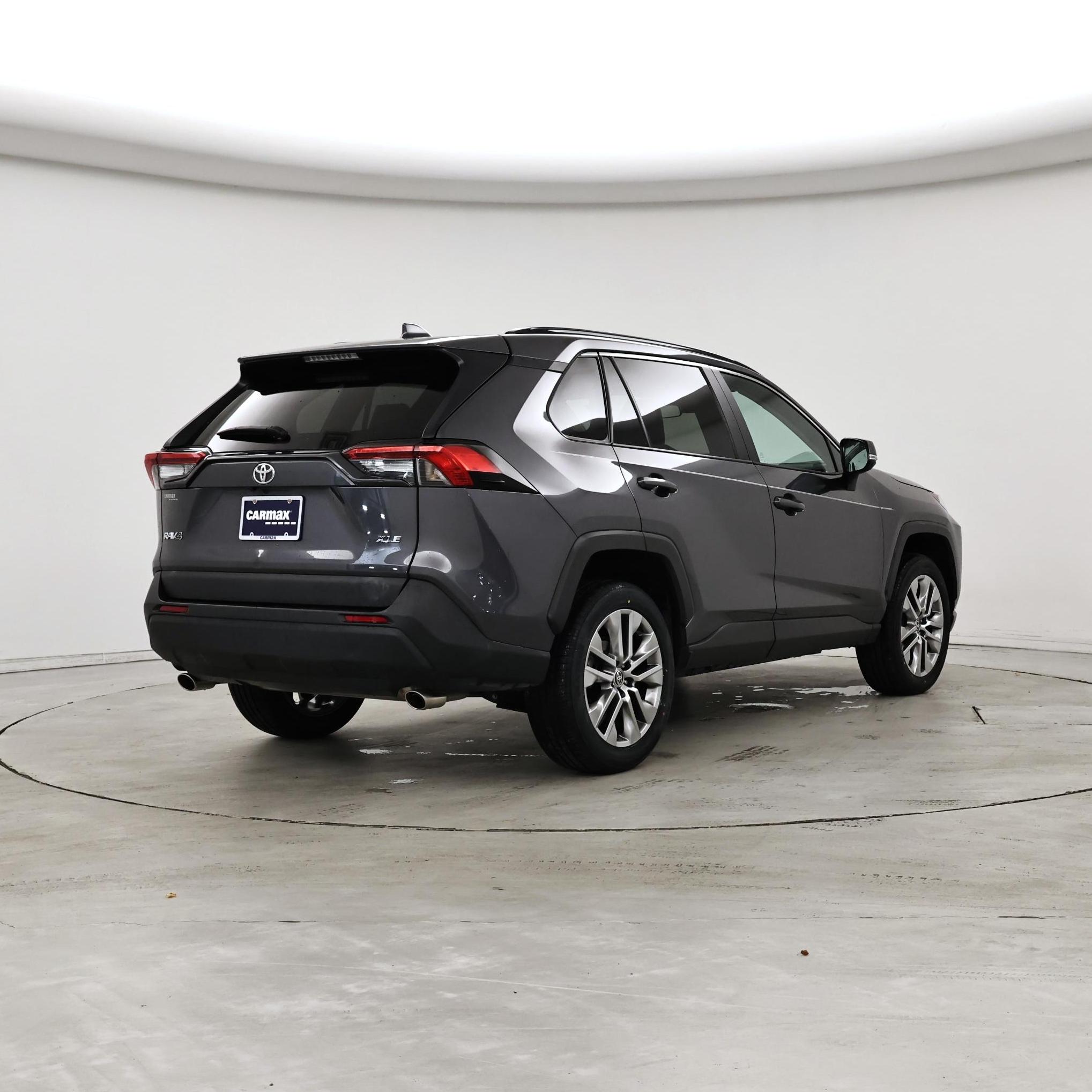 Thumbnail: 2023 Toyota RAV4 - 8