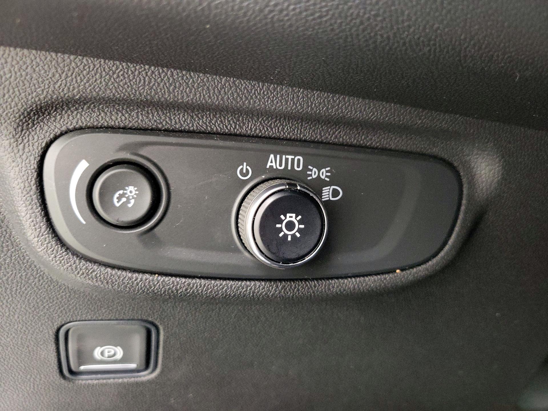 Thumbnail: 2022 GMC Terrain - 13