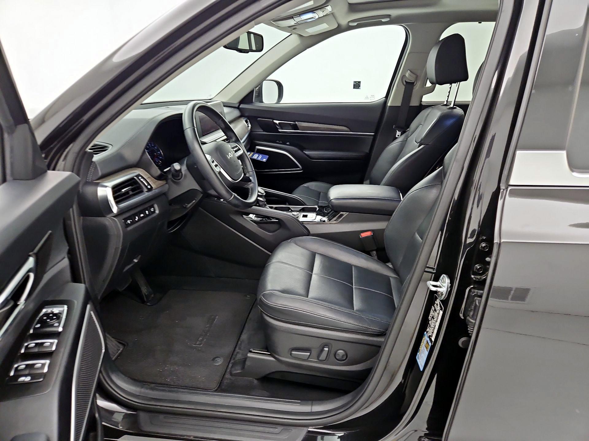 Thumbnail: 2022 Kia Telluride - 11