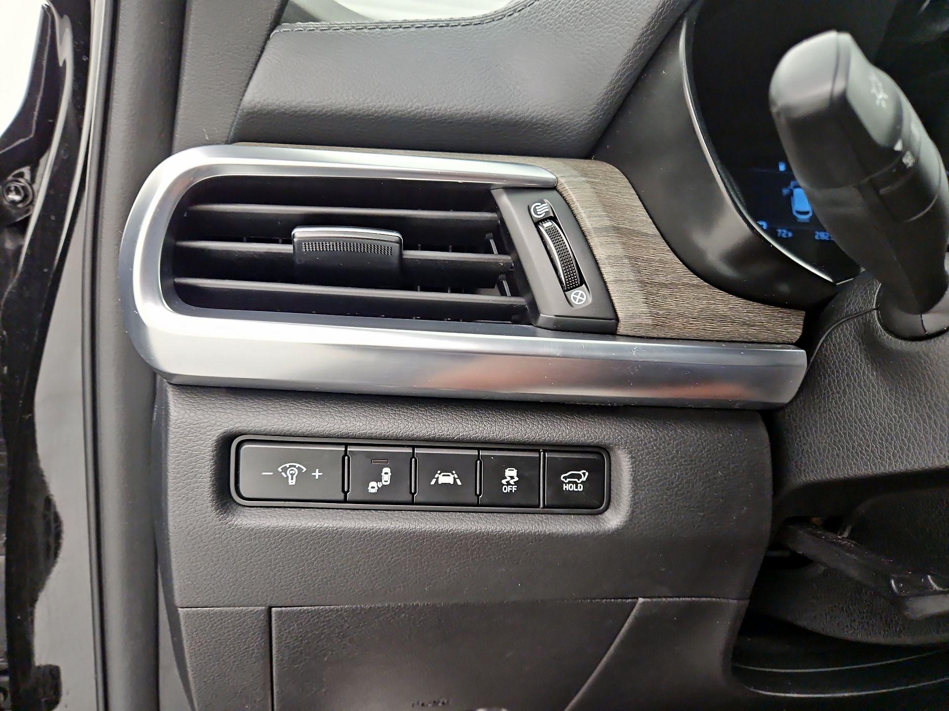 Thumbnail: 2022 Kia Telluride - 13