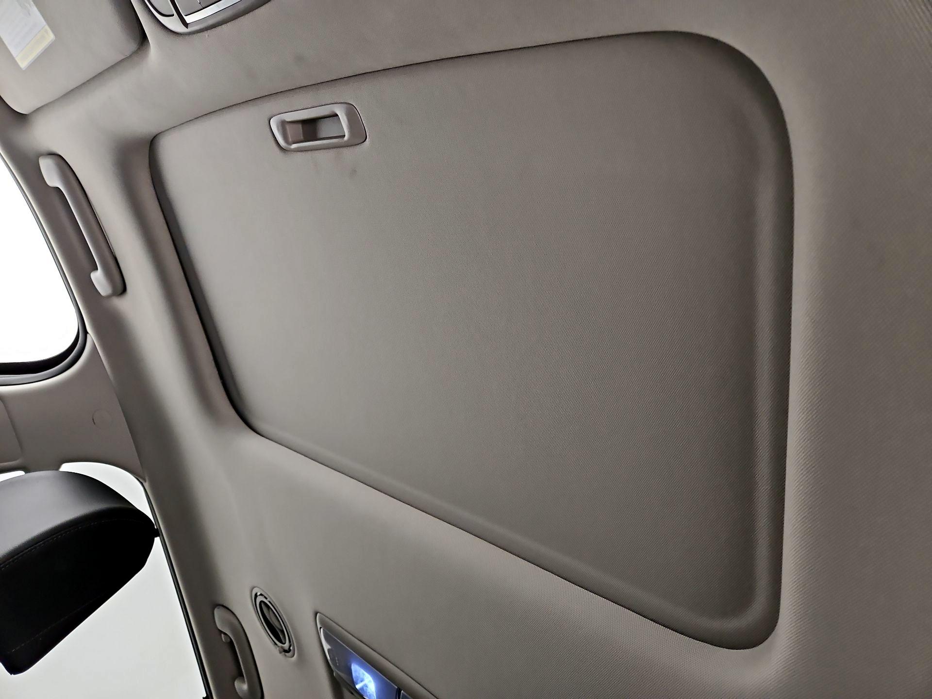 Thumbnail: 2022 Kia Telluride - 20