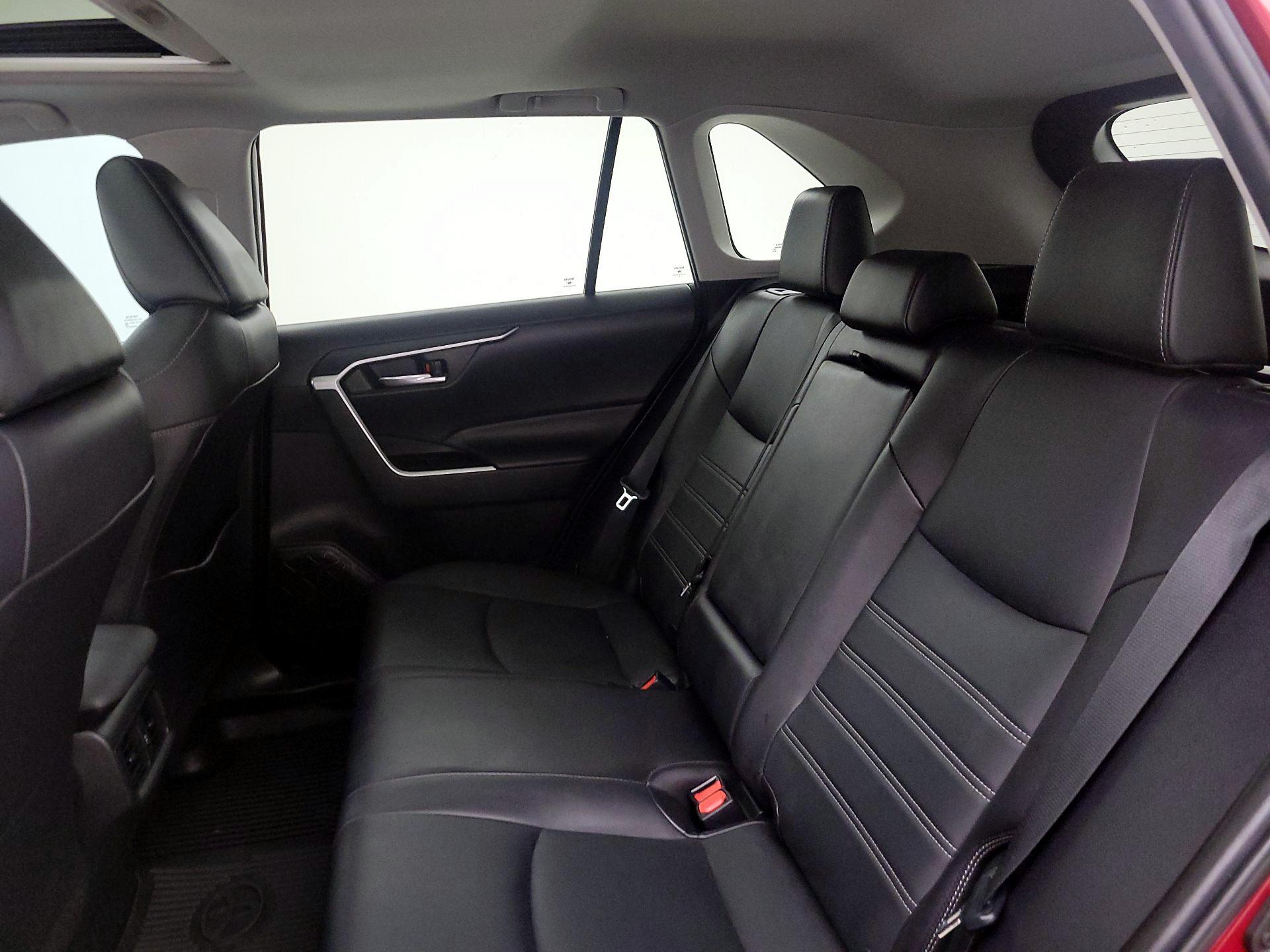 Thumbnail: 2023 Toyota RAV4 - 20