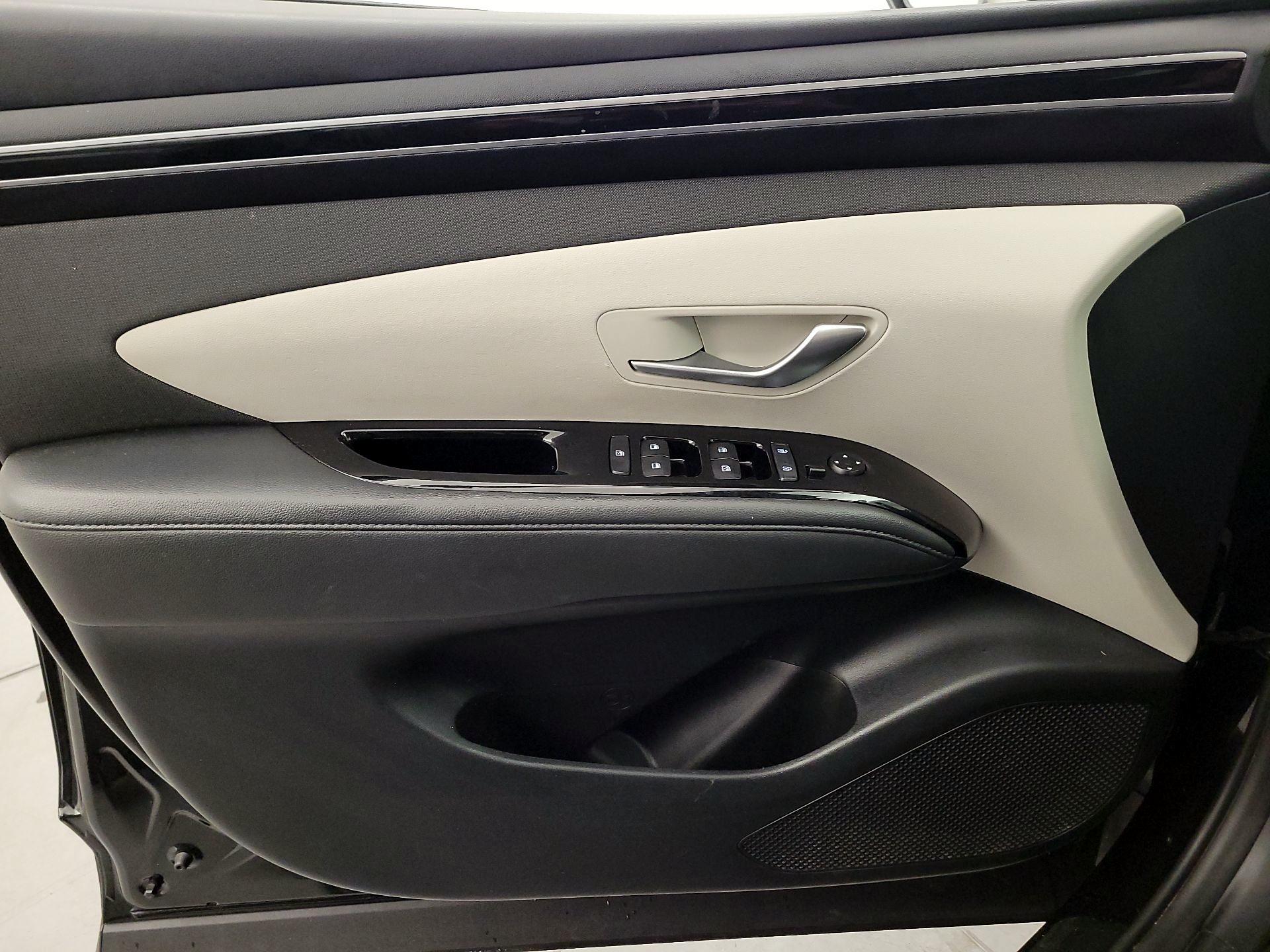 Thumbnail: 2022 Hyundai Tucson - 12