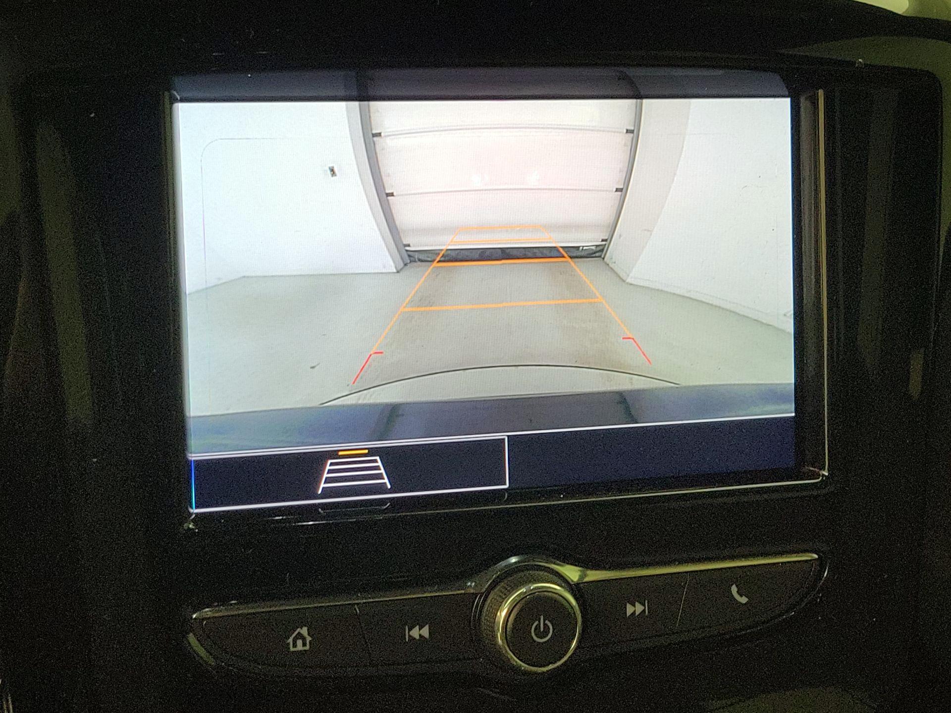 Thumbnail: 2023 Chevrolet Traverse - 14