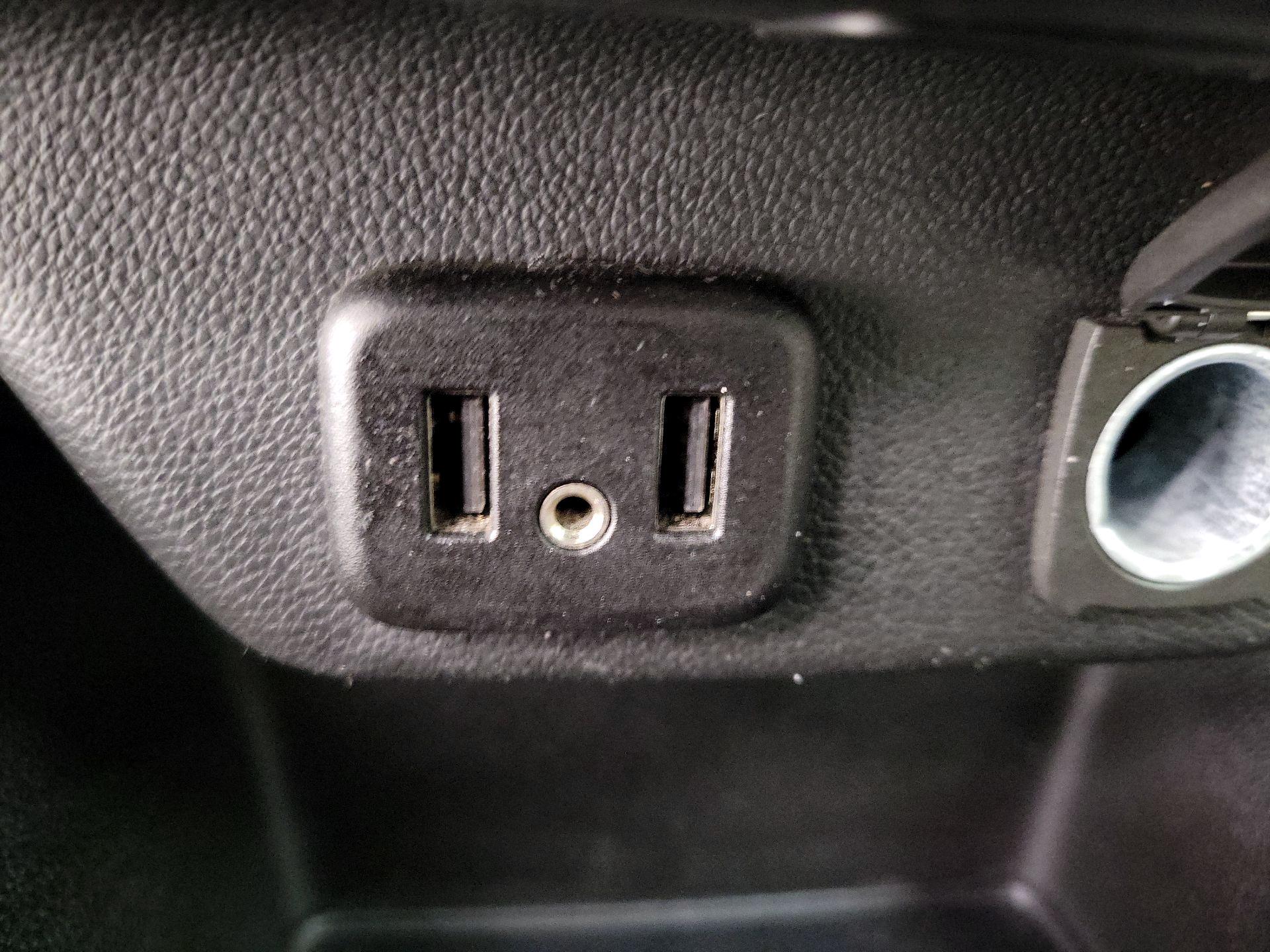 Thumbnail: 2023 Chevrolet Traverse - 18