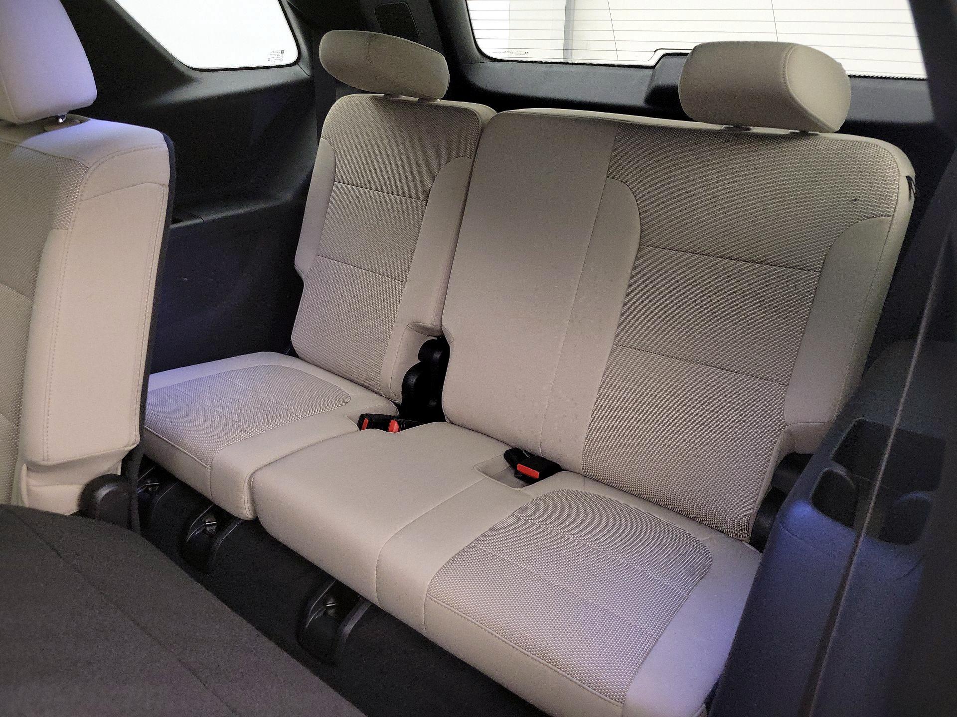 Thumbnail: 2023 Chevrolet Traverse - 20