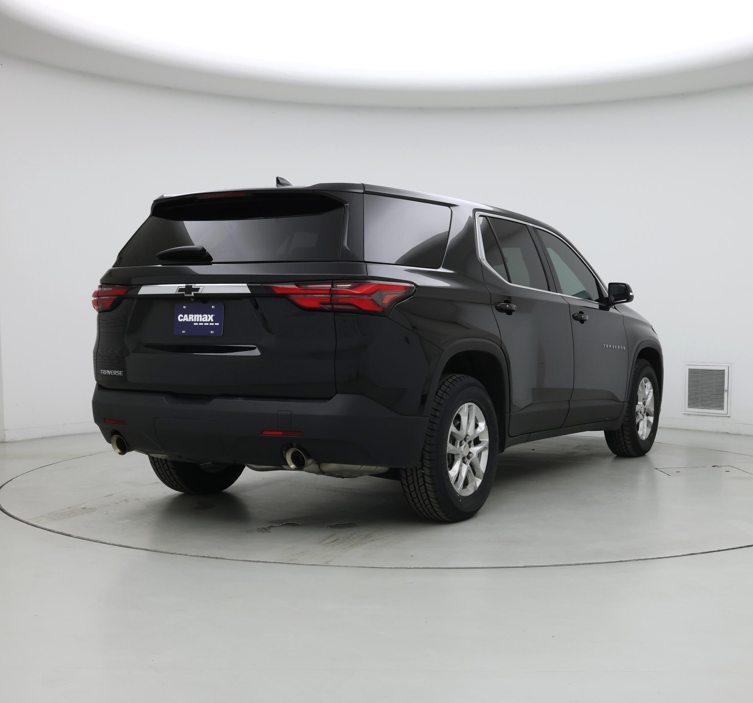 Thumbnail: 2023 Chevrolet Traverse - 8