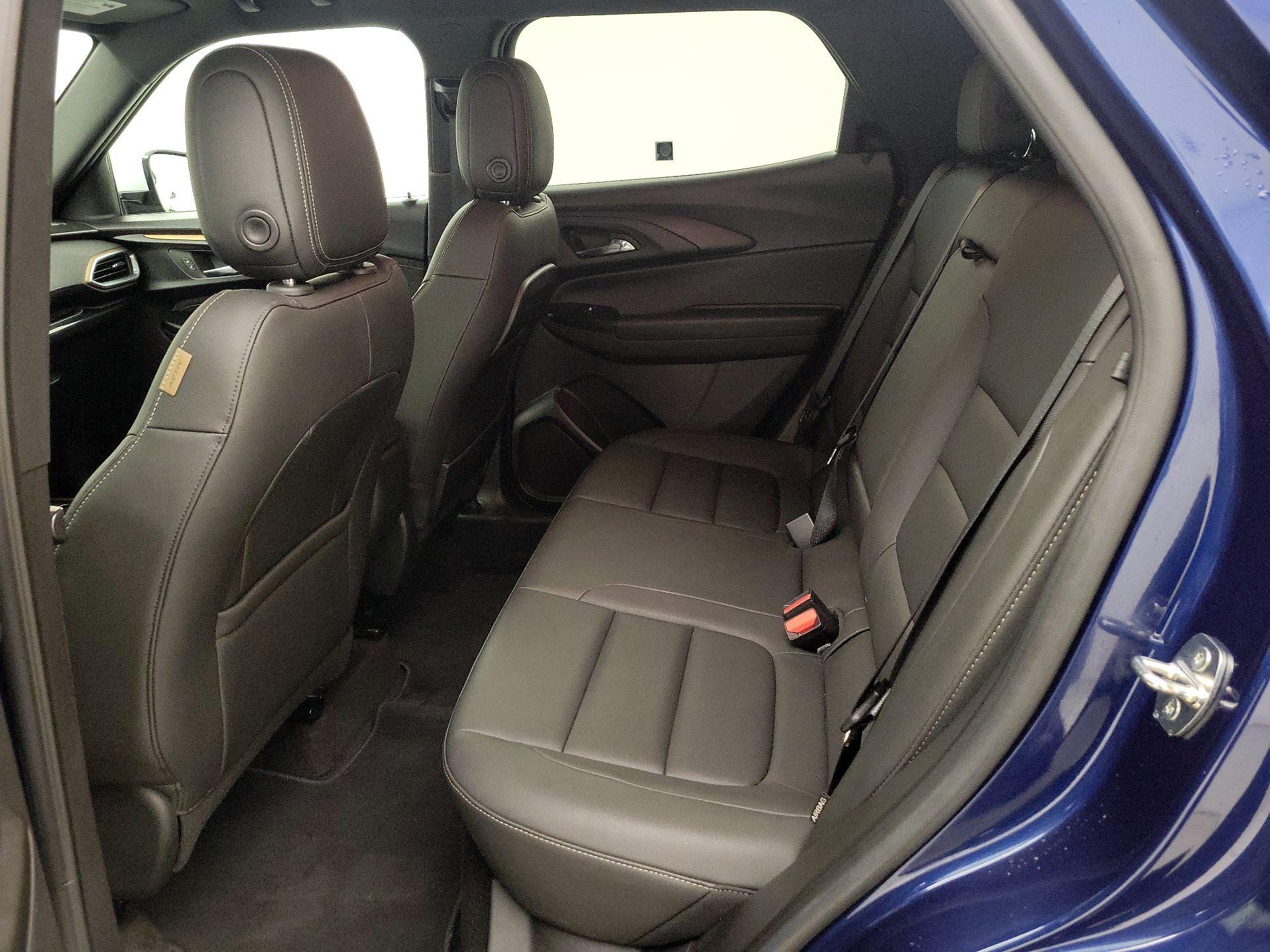 Thumbnail: 2023 Chevrolet TrailBlazer - 19