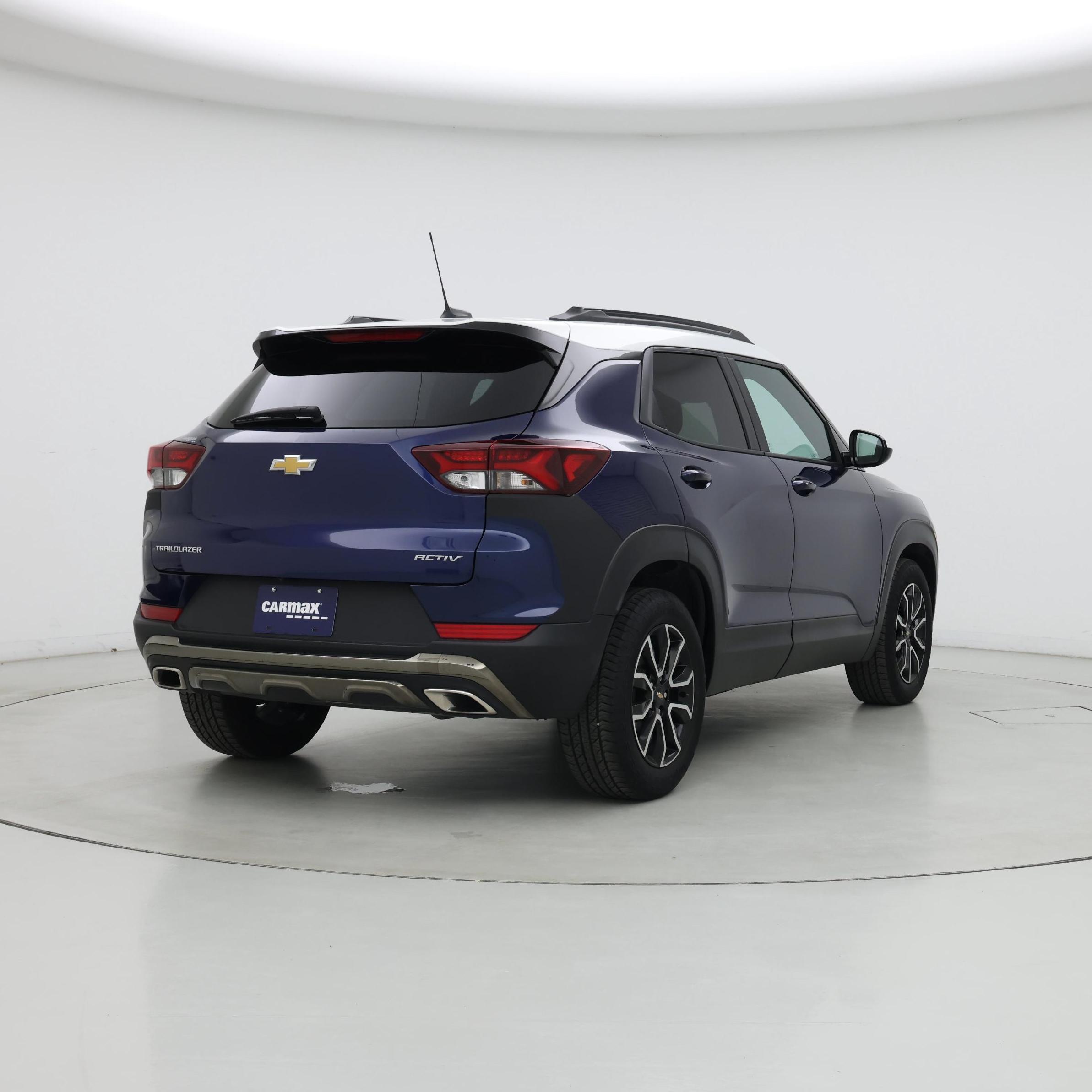 Thumbnail: 2023 Chevrolet TrailBlazer - 8