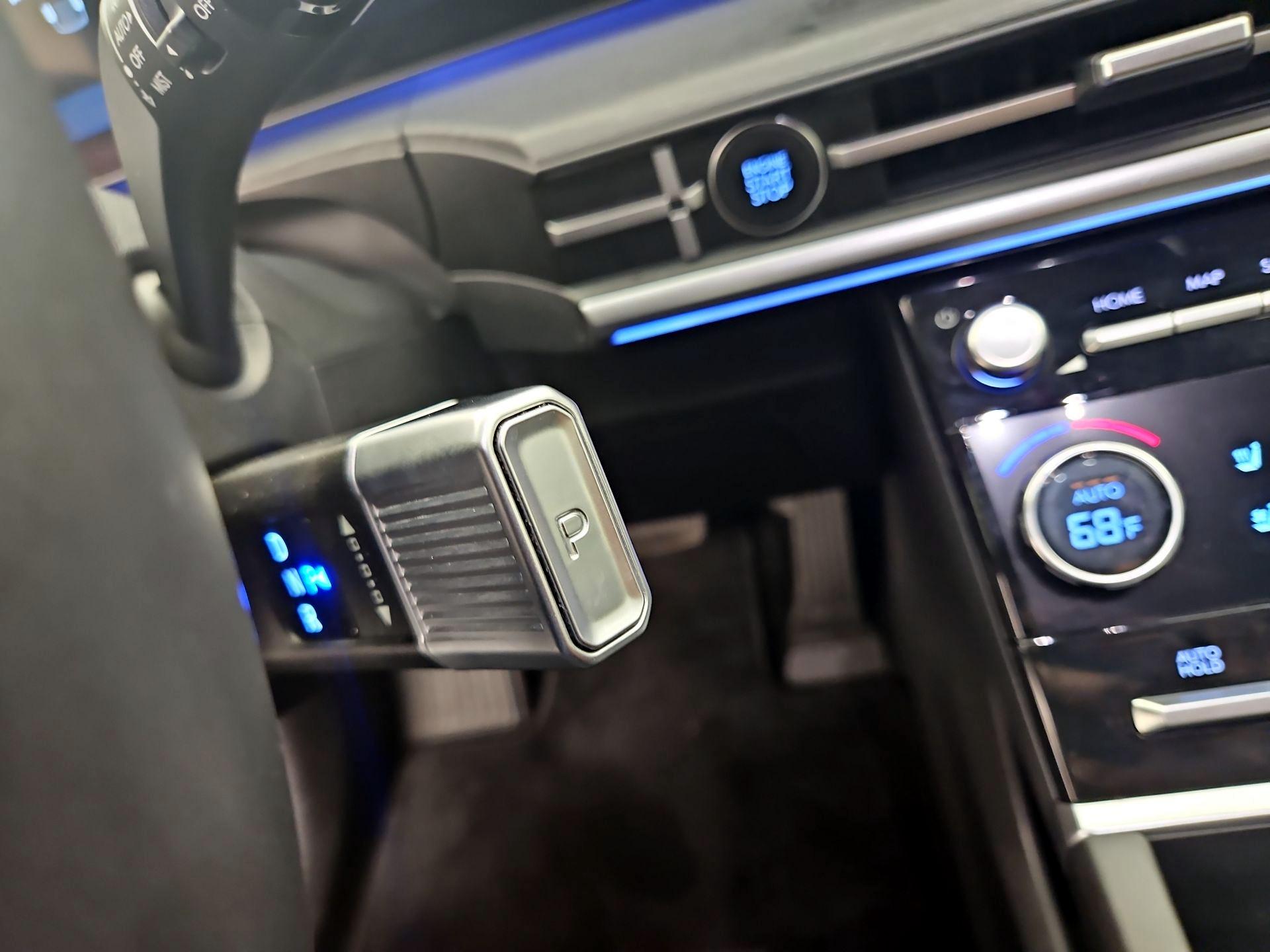 Thumbnail: 2024 Hyundai Santa Fe - 18