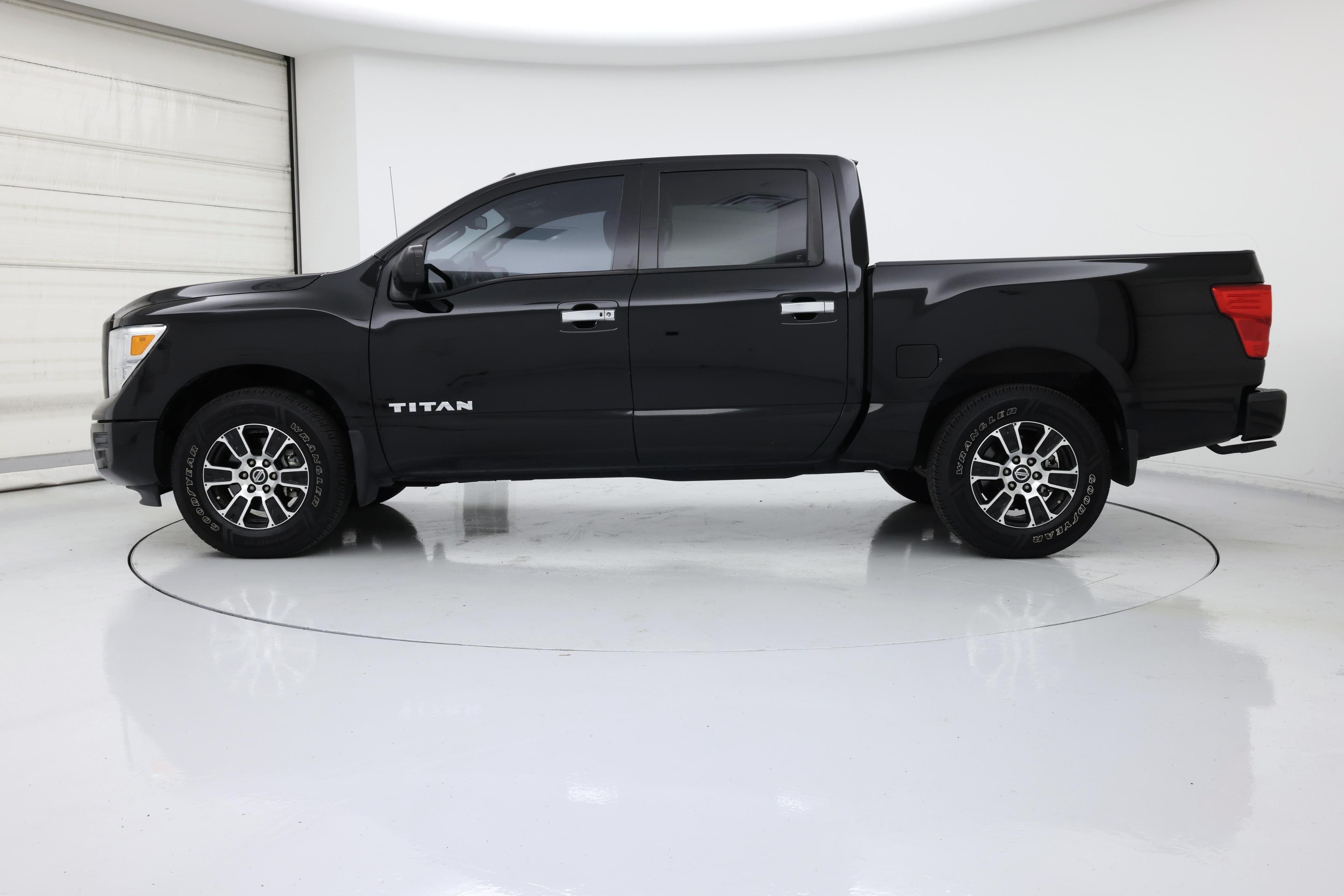 Thumbnail: 2021 Nissan Titan - 3