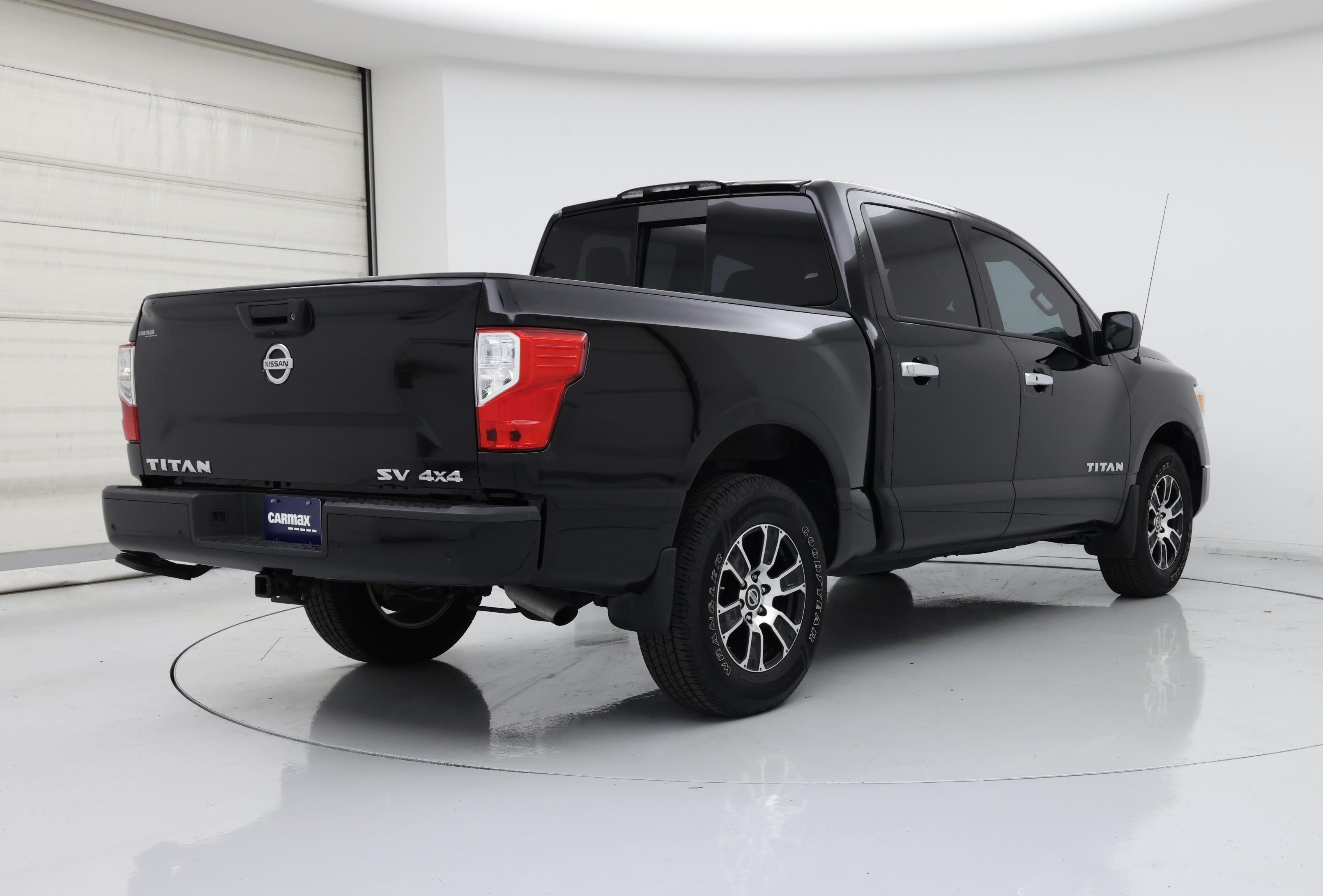 Thumbnail: 2021 Nissan Titan - 8