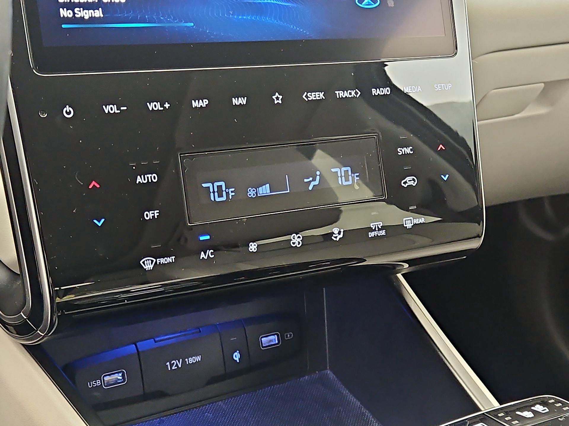 Thumbnail: 2022 Hyundai Tucson - 17