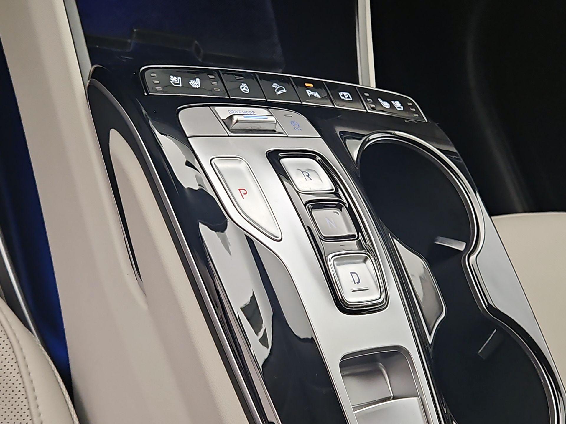 Thumbnail: 2022 Hyundai Tucson - 18