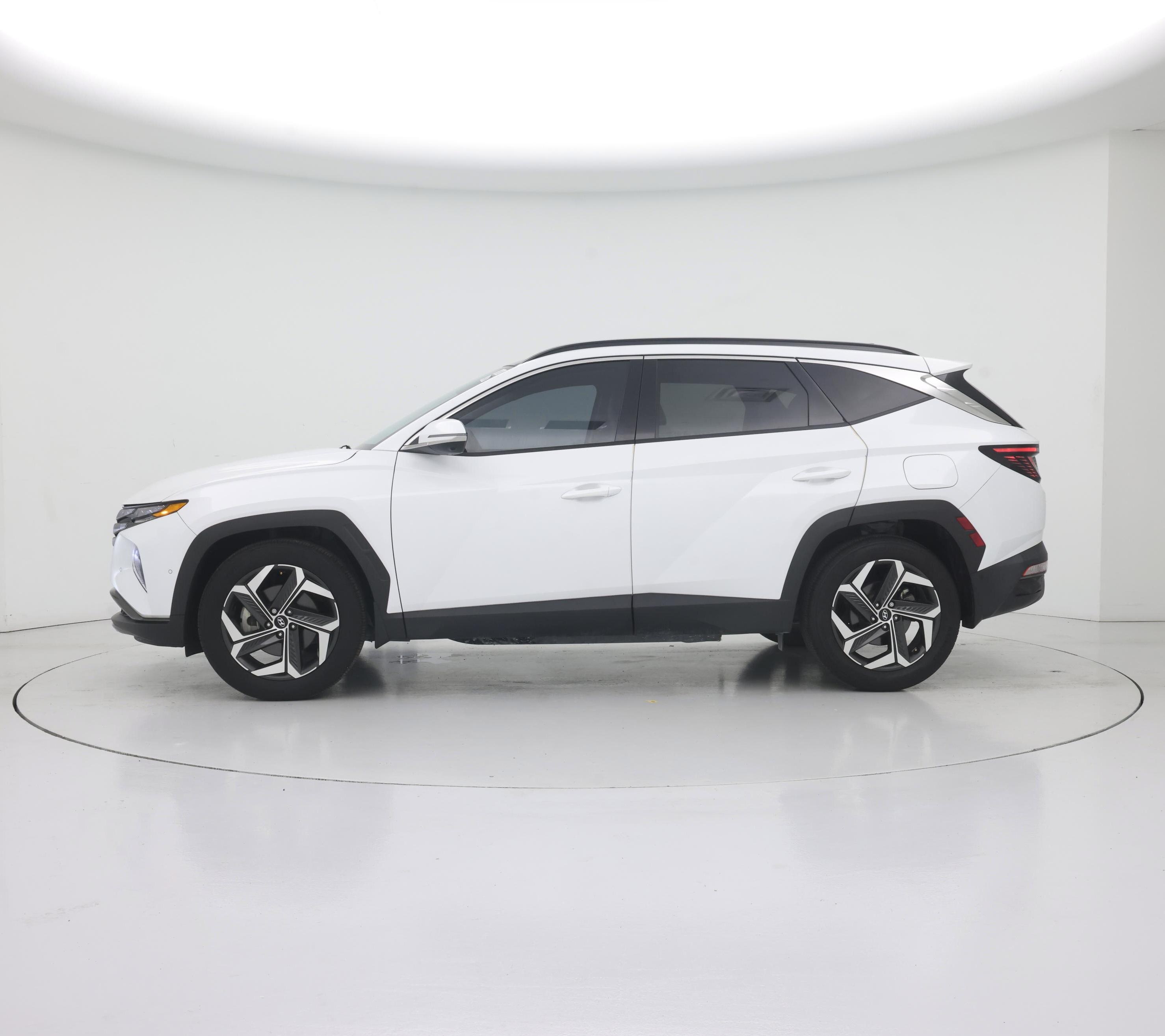 Thumbnail: 2022 Hyundai Tucson - 3