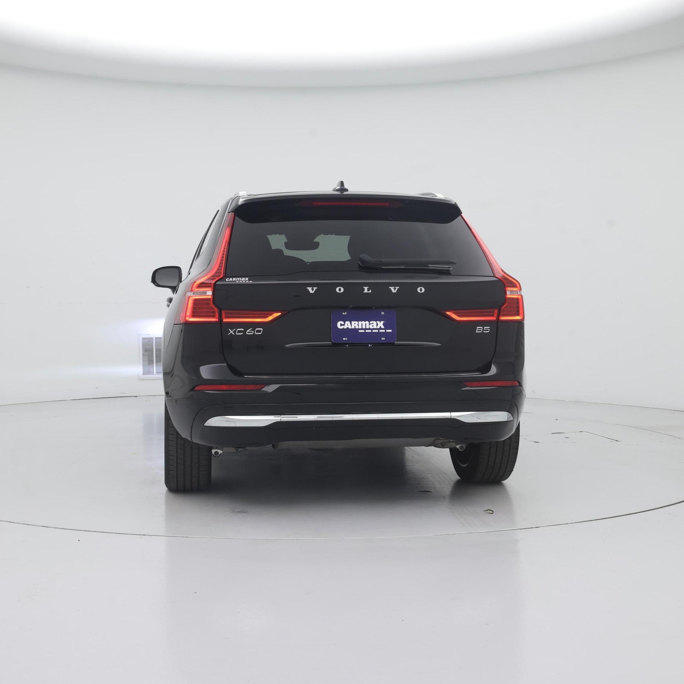 Thumbnail: 2023 Volvo XC60 - 6