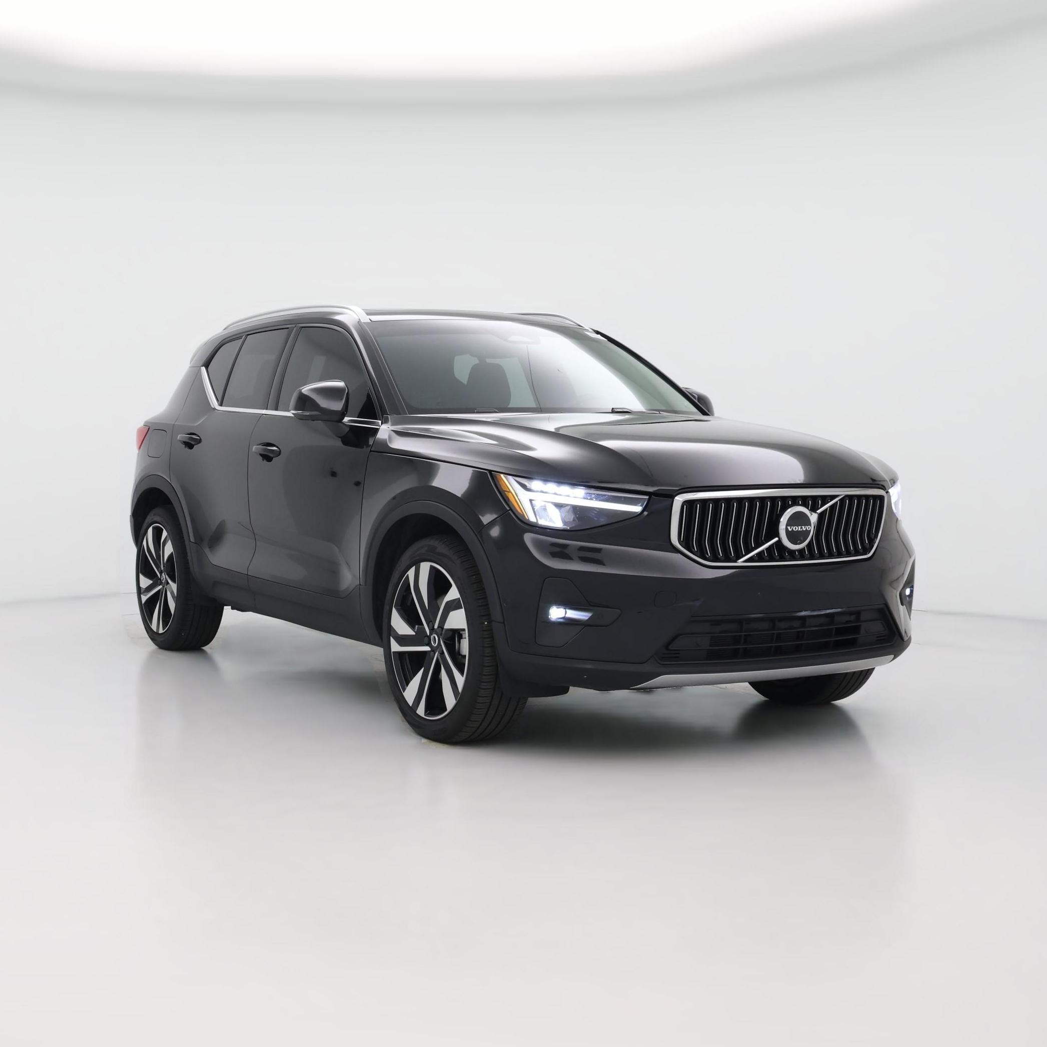 Thumbnail: 2024 Volvo XC40 - 1