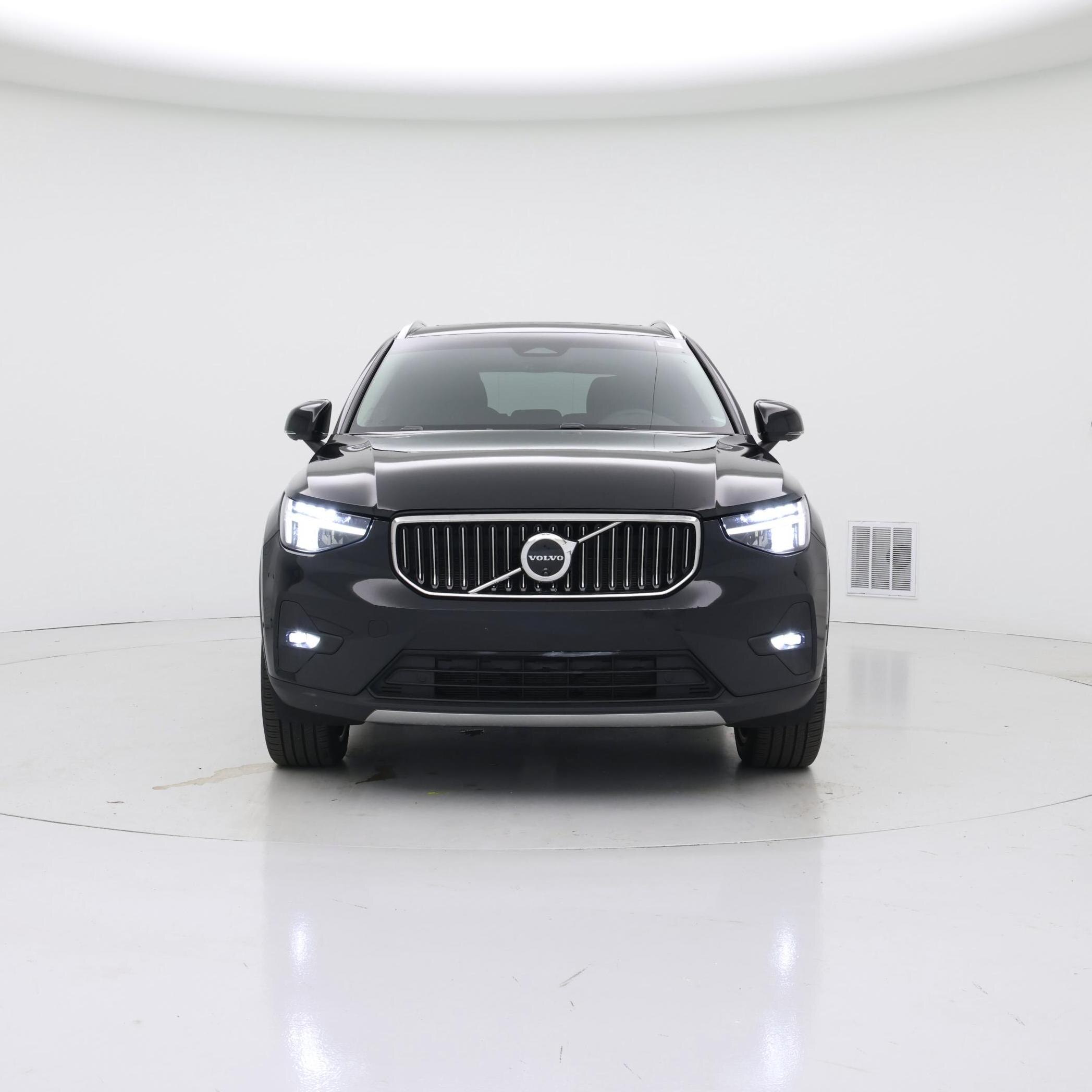 Thumbnail: 2024 Volvo XC40 - 5