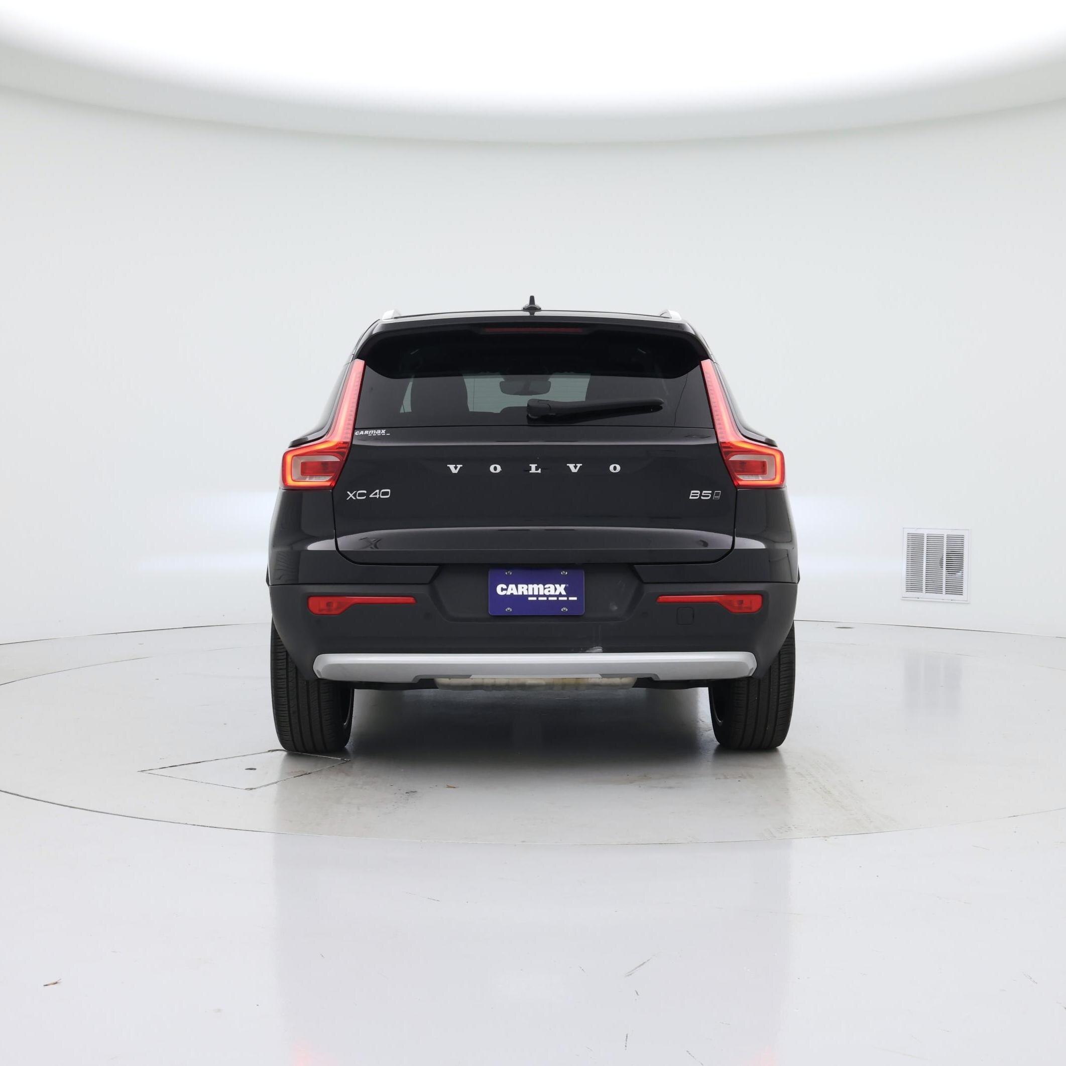 Thumbnail: 2024 Volvo XC40 - 6