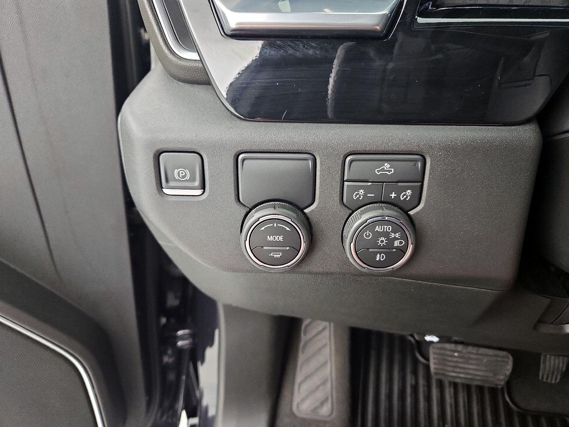 Thumbnail: 2022 Chevrolet Silverado 1500 - 13