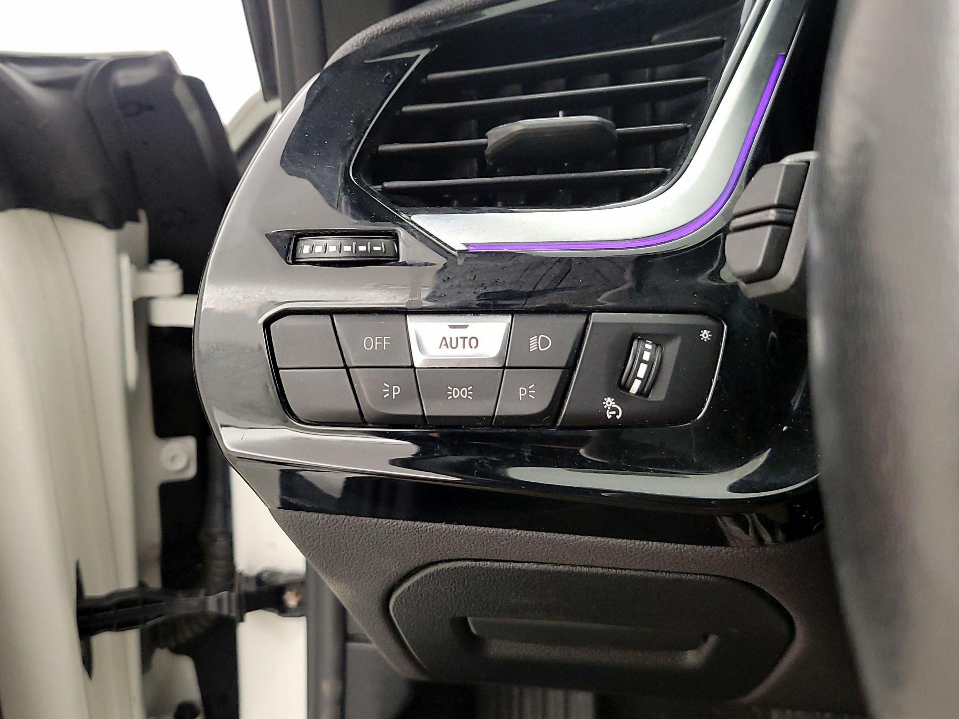 Thumbnail: 2022 BMW Z4 - 13