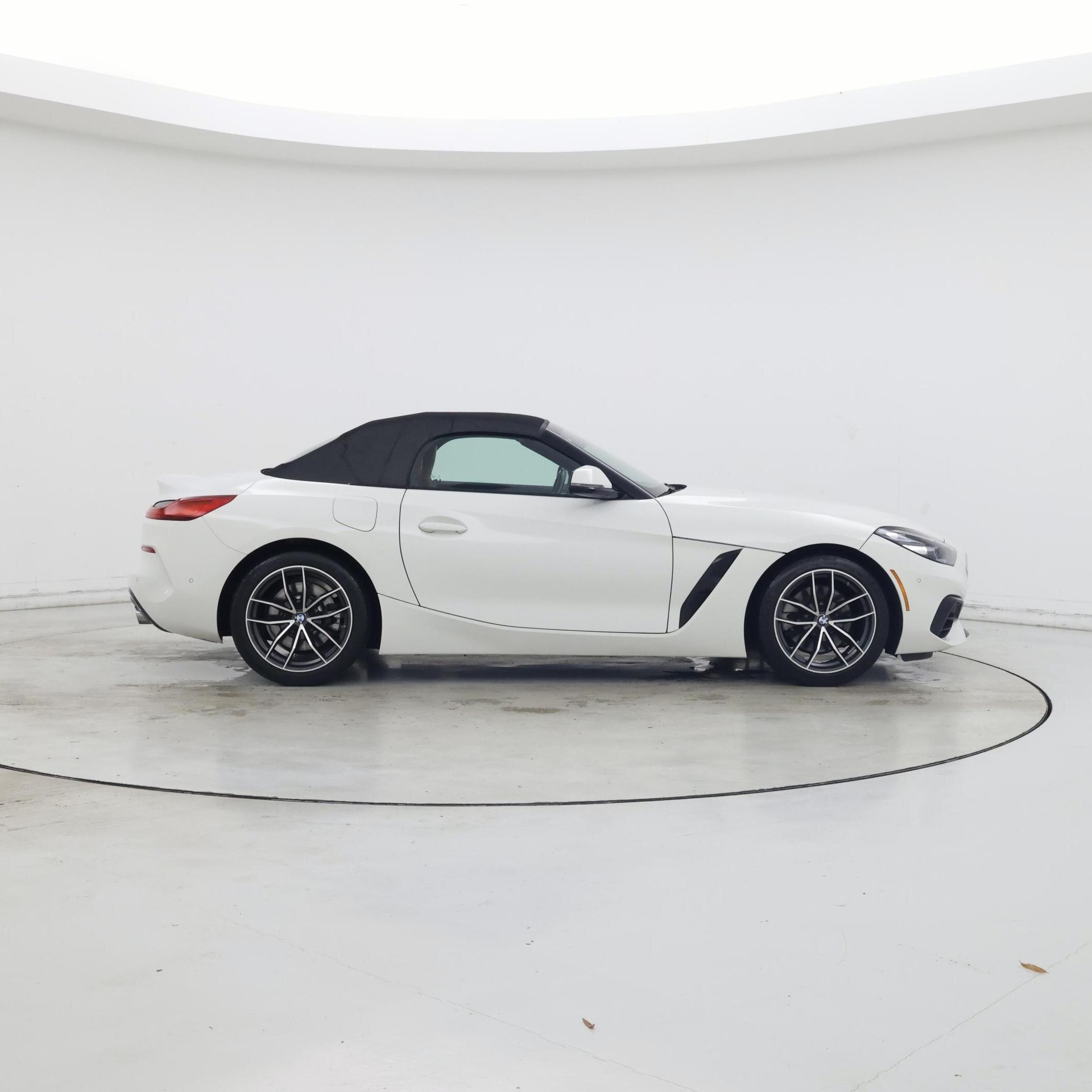 Thumbnail: 2022 BMW Z4 - 7