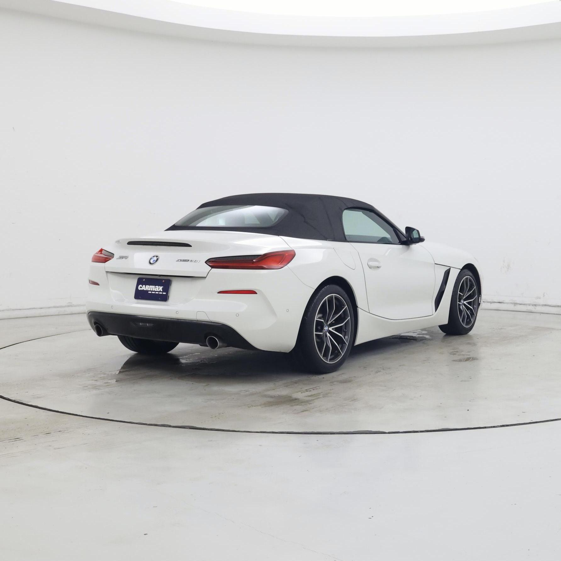 Thumbnail: 2022 BMW Z4 - 8