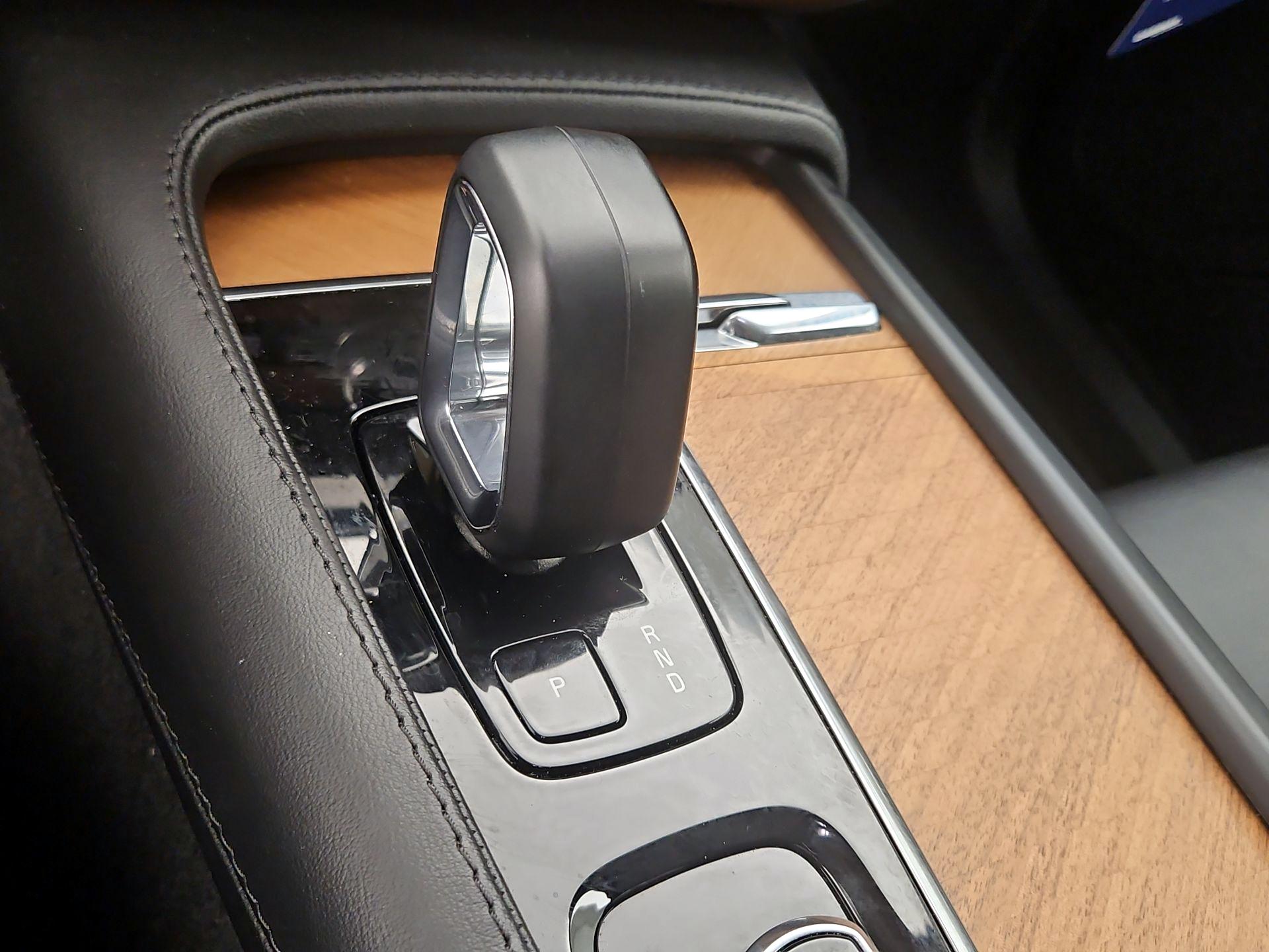 Thumbnail: 2024 Volvo XC90 - 18