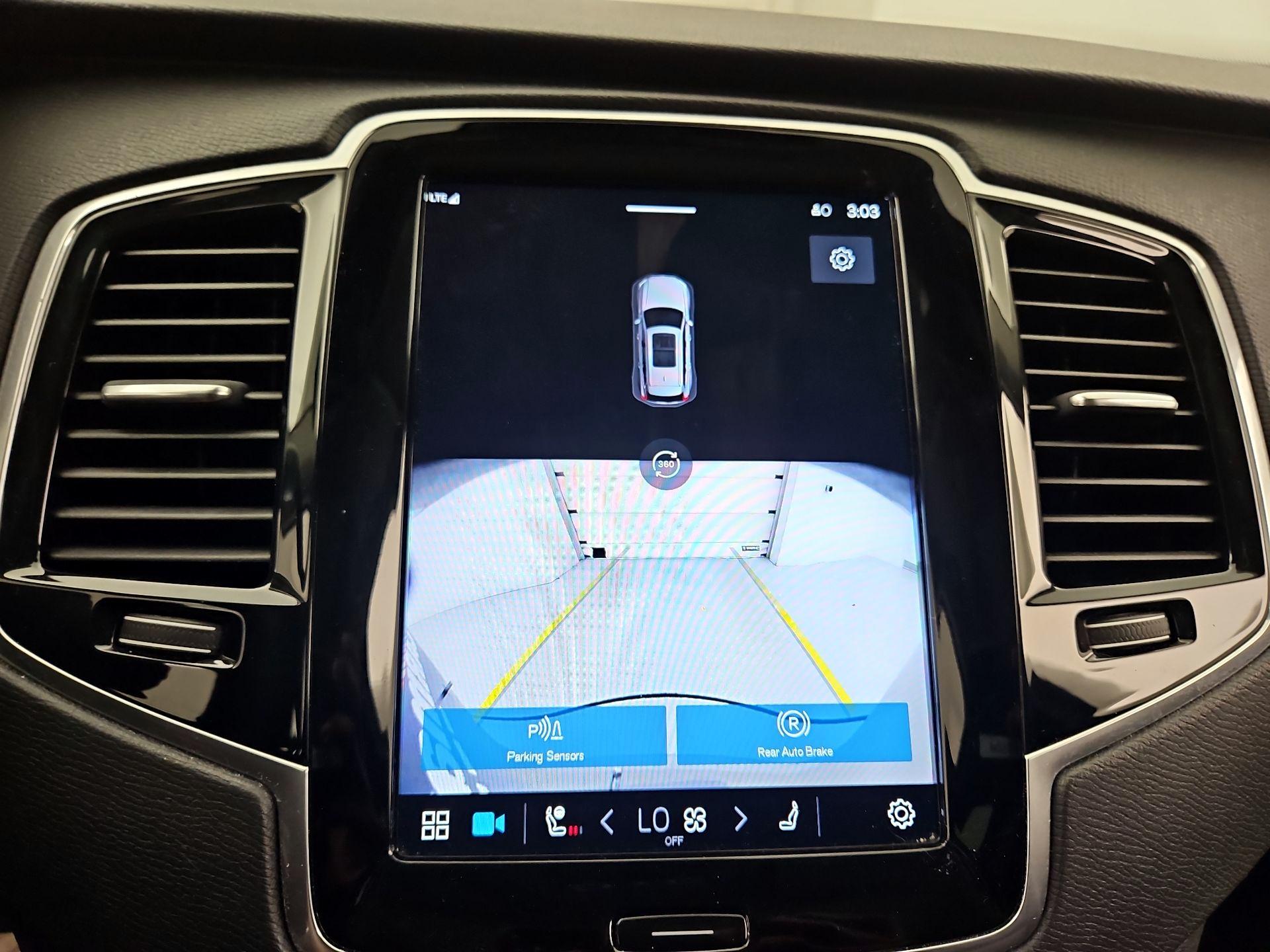 Thumbnail: 2024 Volvo XC90 - 14