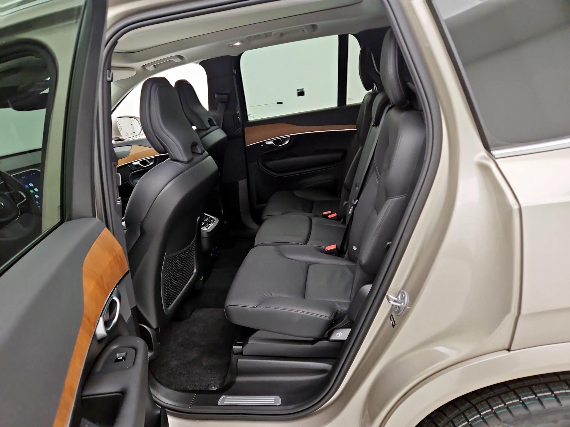 Thumbnail: 2024 Volvo XC90 - 20