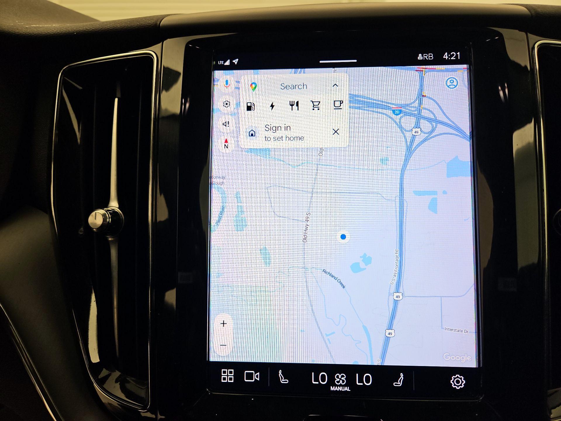 Thumbnail: 2023 Volvo XC60 - 14