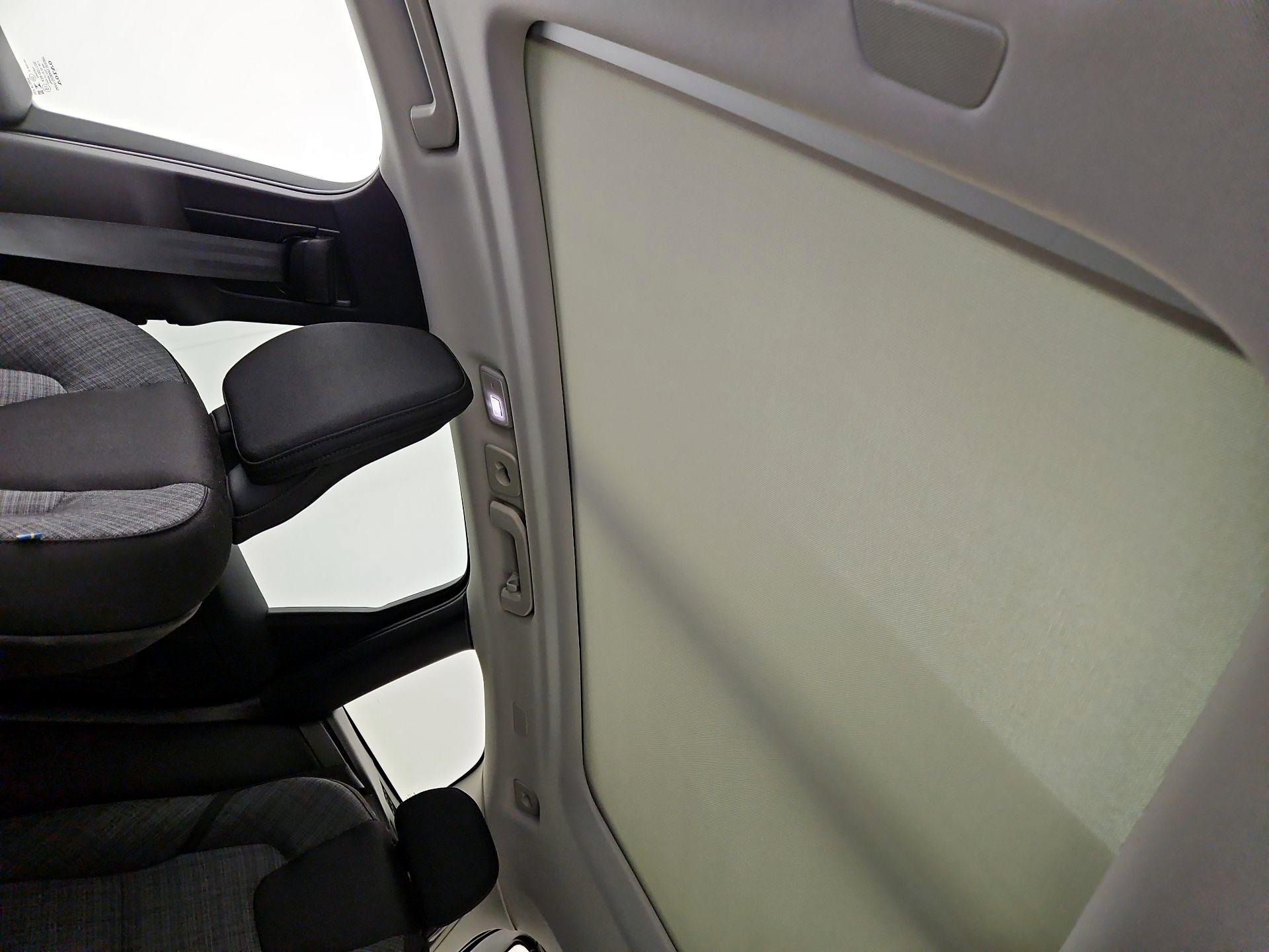 Thumbnail: 2023 Volvo XC60 - 20