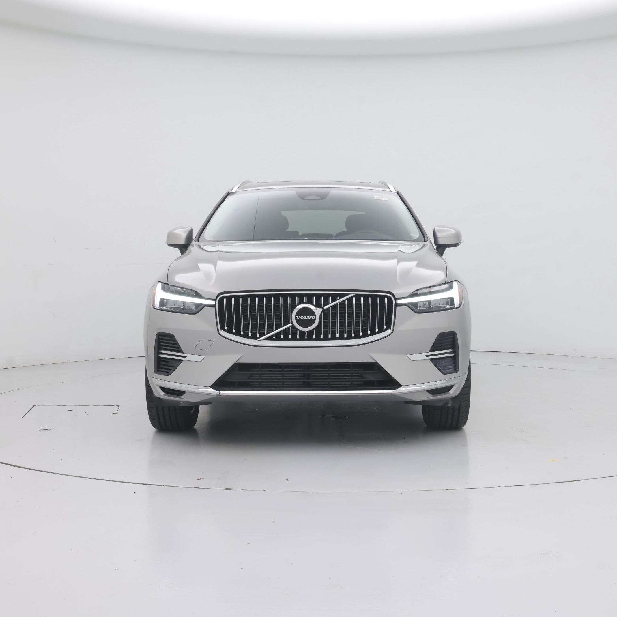 Thumbnail: 2023 Volvo XC60 - 5