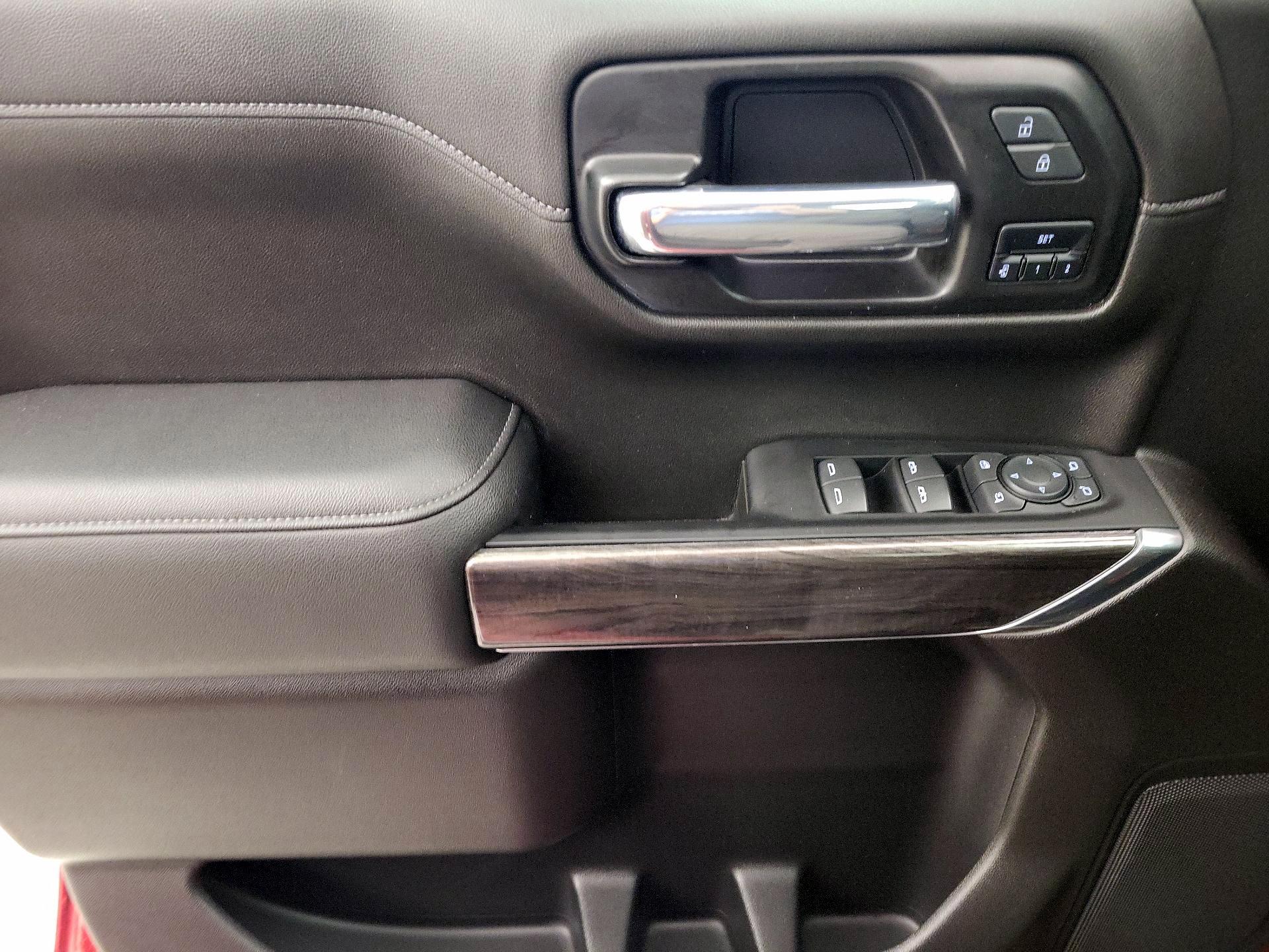 Thumbnail: 2021 Chevrolet Silverado 1500 - 12