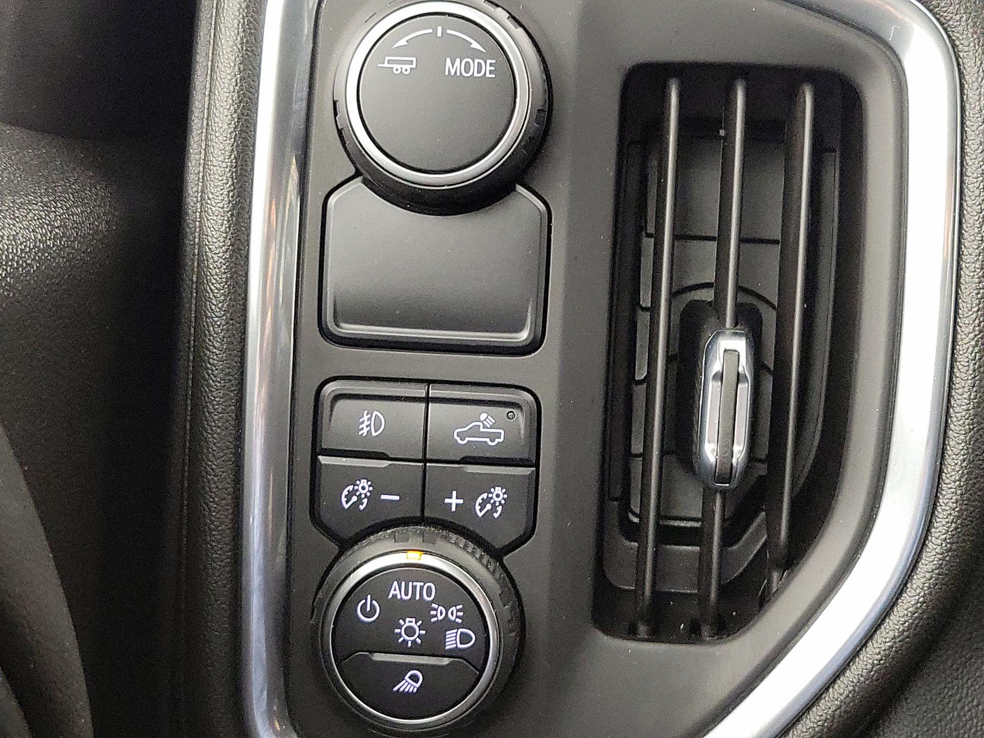 Thumbnail: 2021 Chevrolet Silverado 1500 - 13