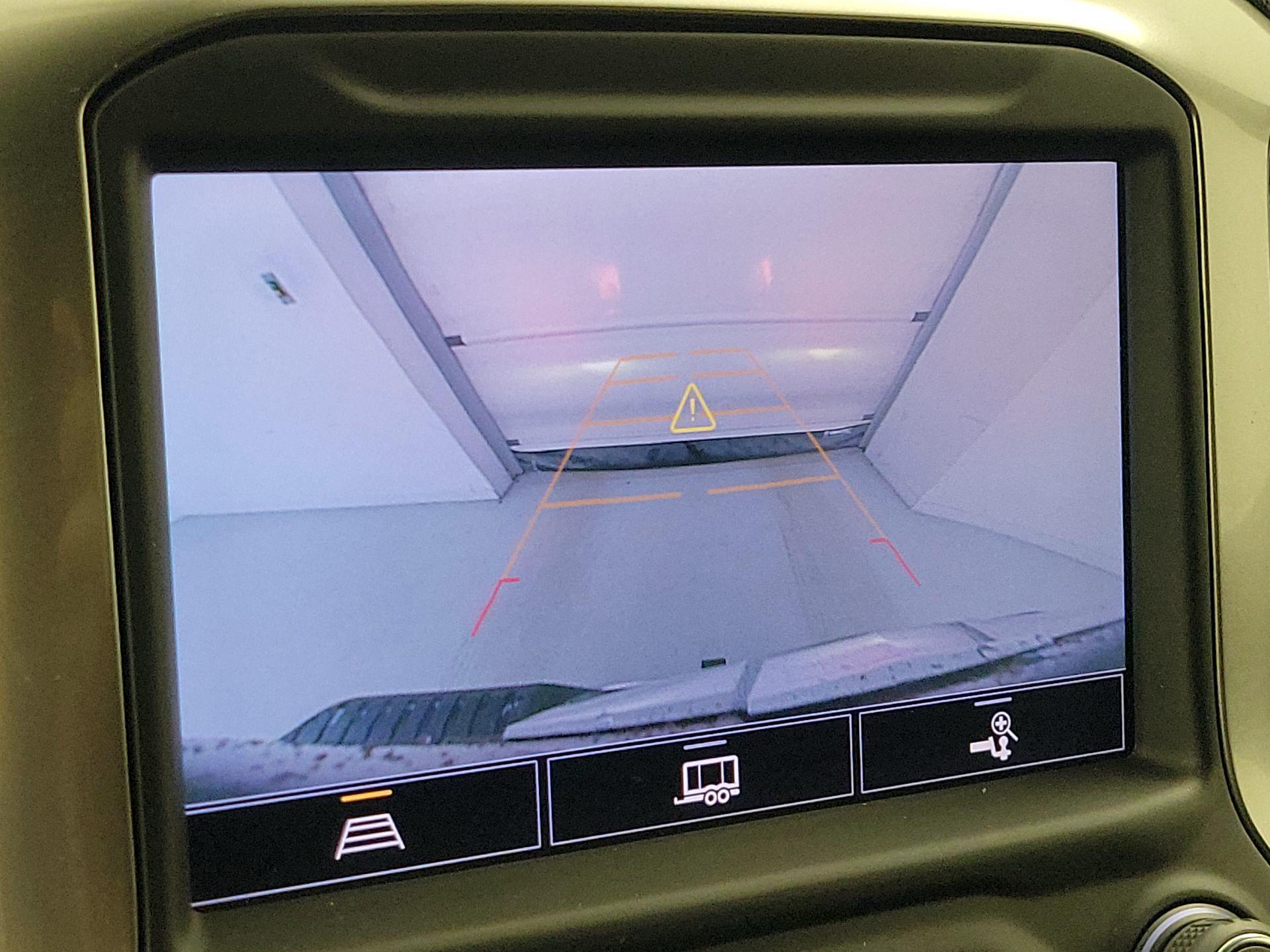 Thumbnail: 2021 Chevrolet Silverado 1500 - 14