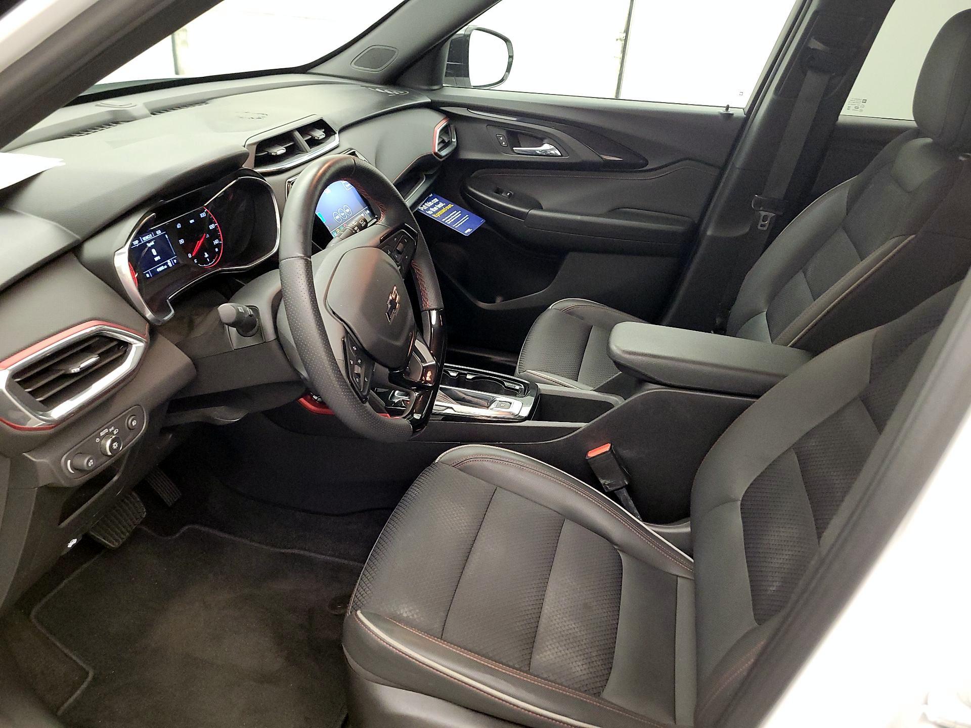 Thumbnail: 2021 Chevrolet TrailBlazer - 11
